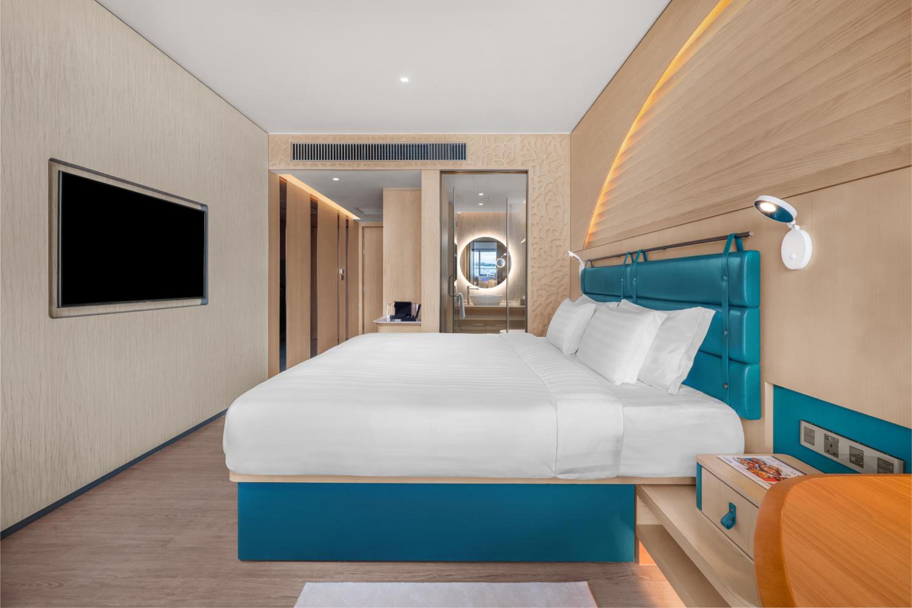 King Room with Balcony and Walk In Shower - Sea View King Room with Balcony and Walk In Shower - Sea View