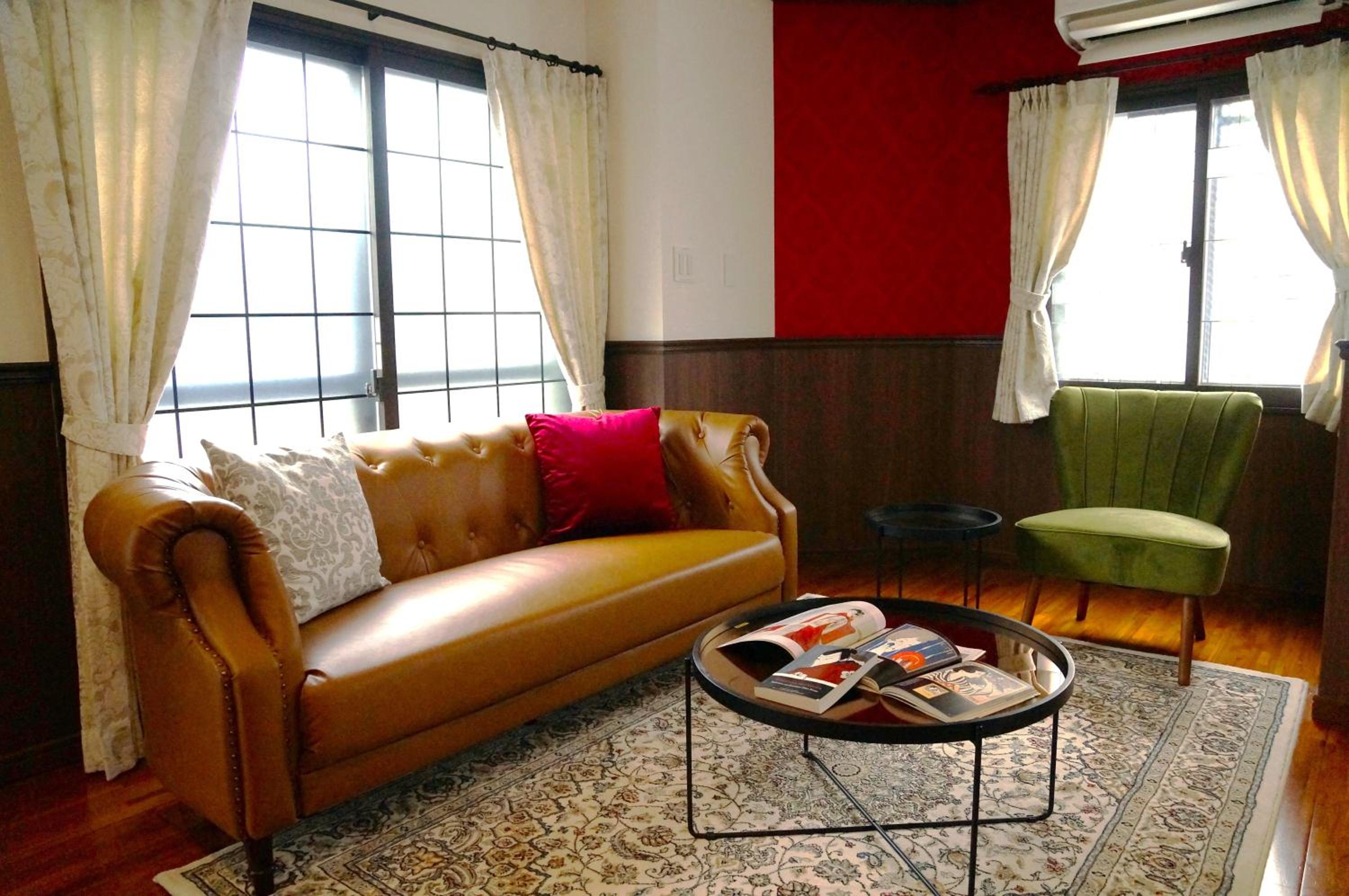 Three-Bedroom Apartment photo 1