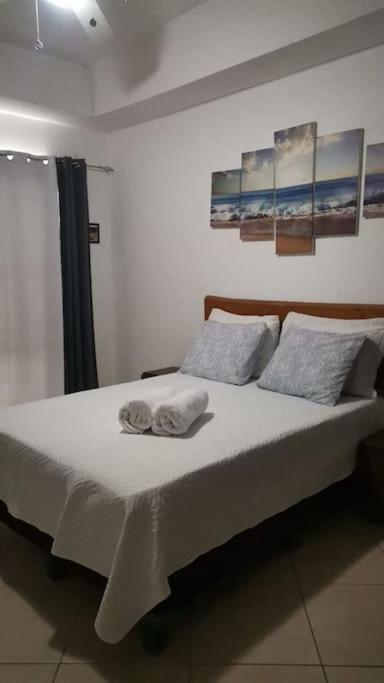 Three-Bedroom Villa photo 3