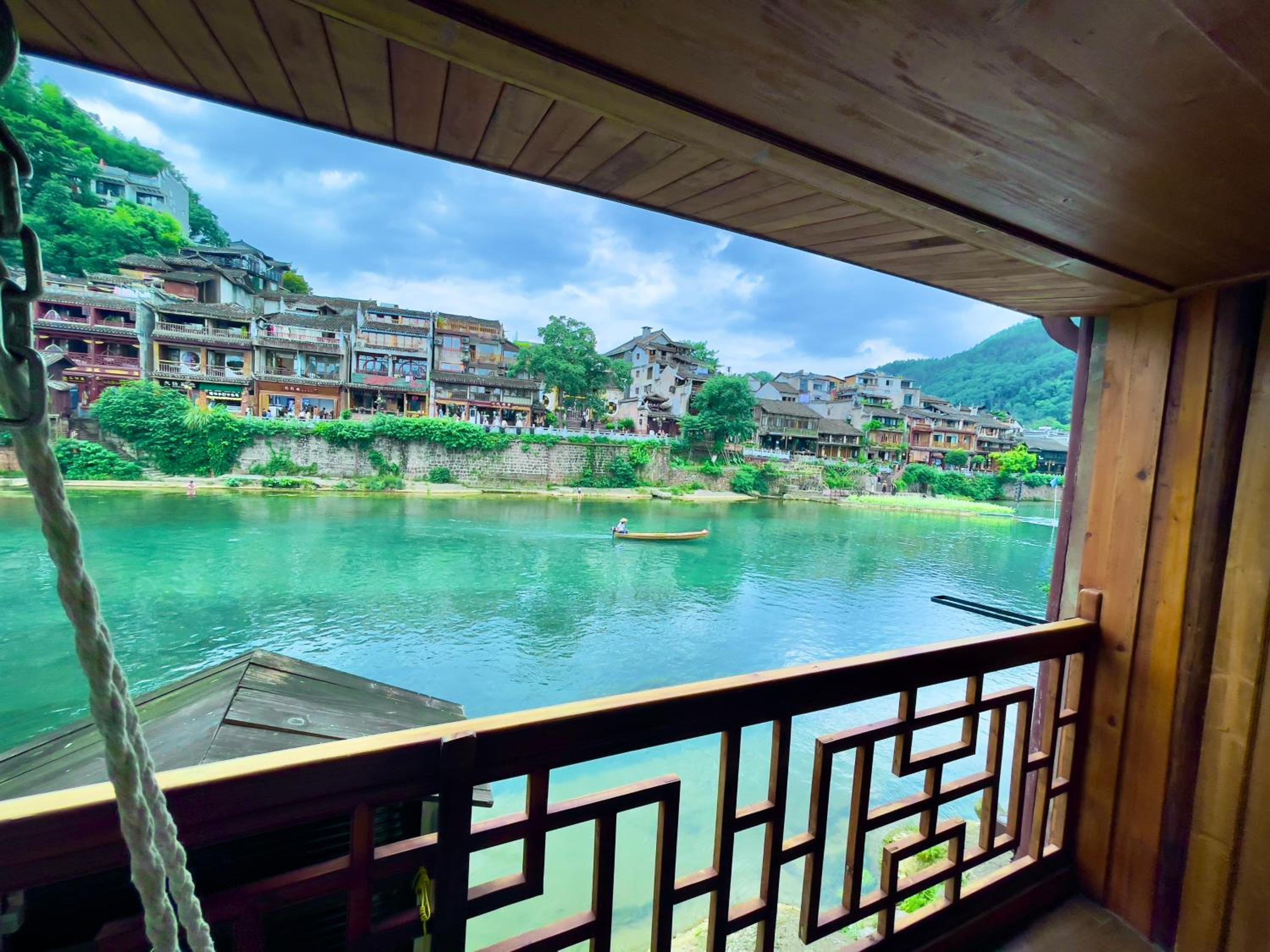 King Room with Lake View photo 3