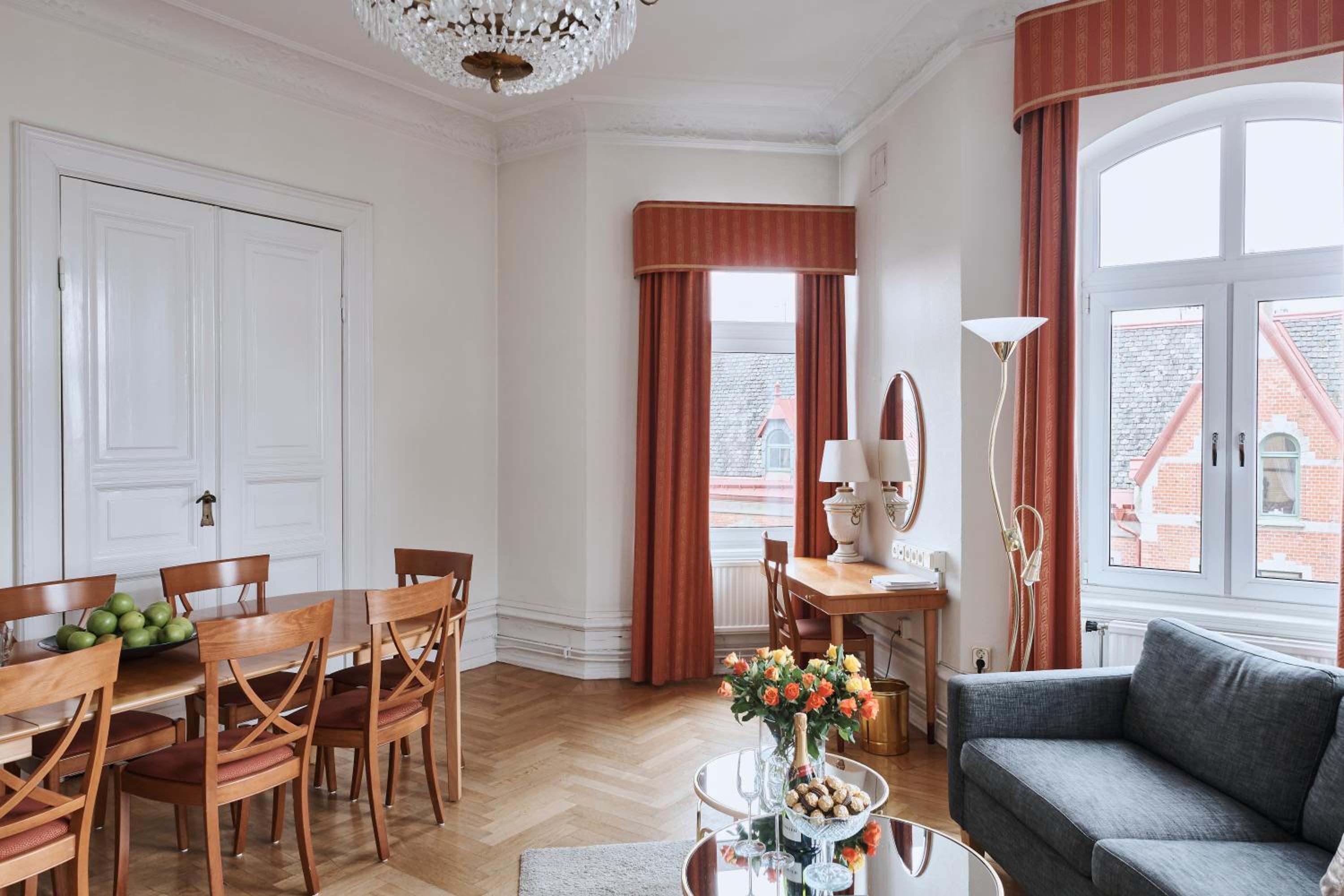 King Suite - Photo 29