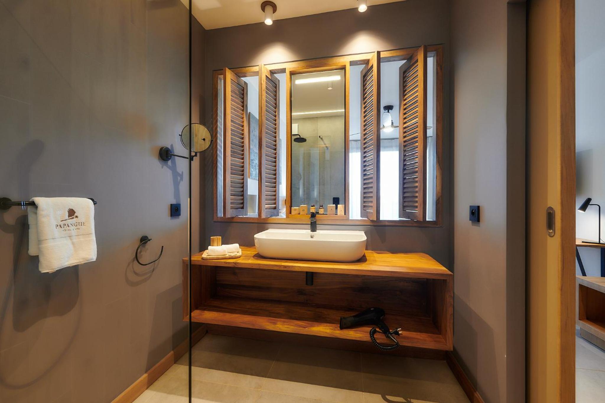 Double Room with Spa Bath - Photo 5