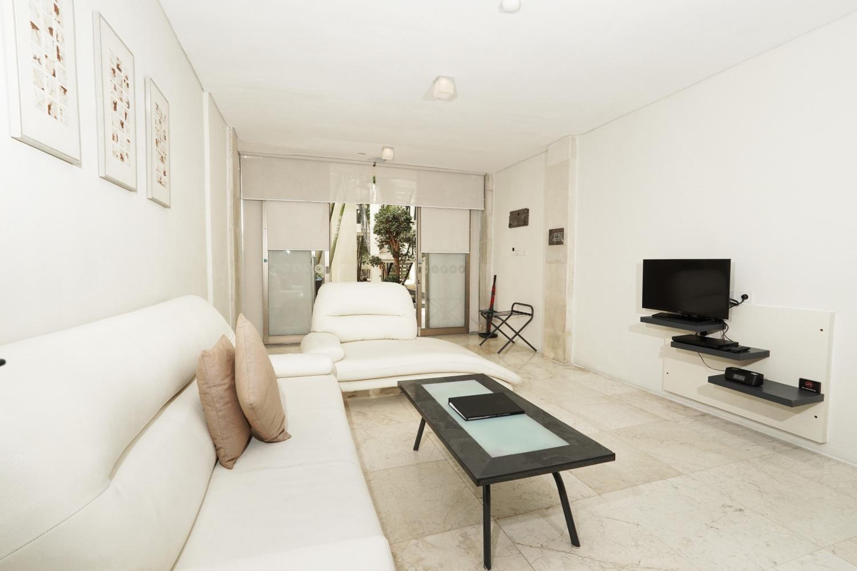 Studio Room - Photo 6