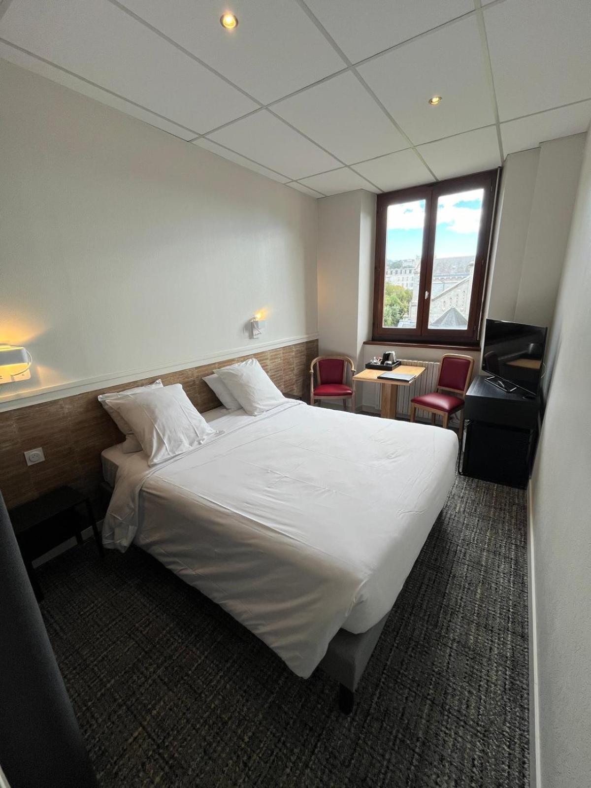 Standard Double Room without Air-Conditioning photo 1