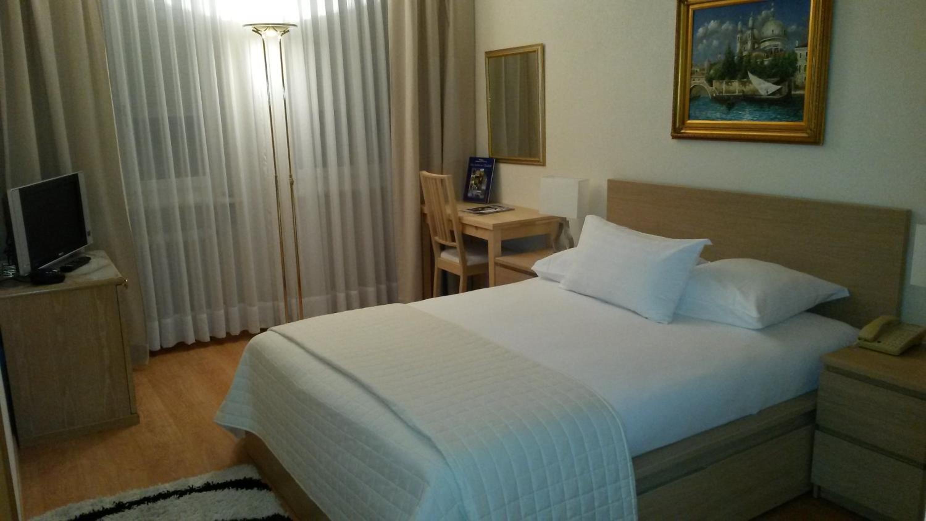Superior Single Room