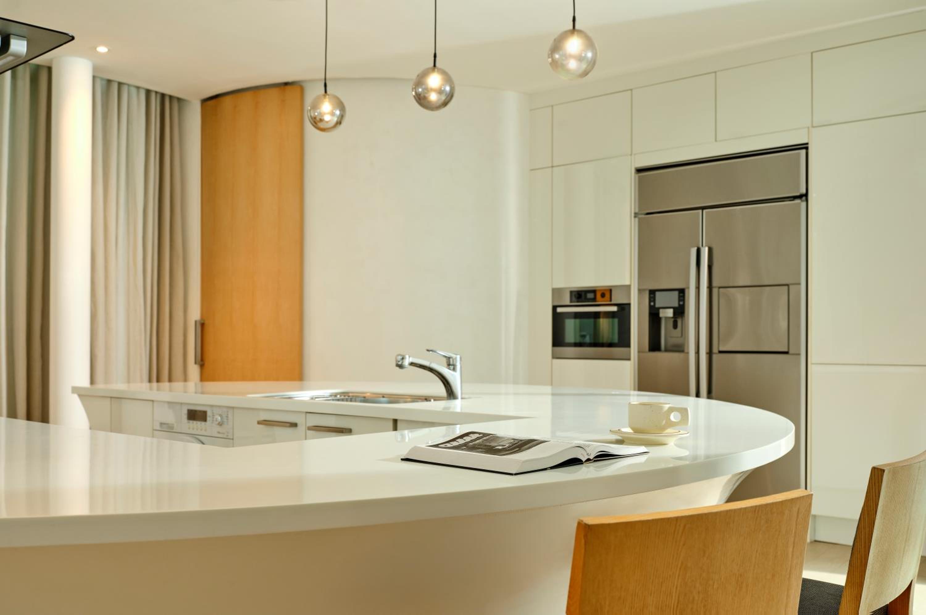 [3 generation package] Dominique Perrault - 74 Type (3 Rooms) + Breakfast for 6 per night + MAX BAR once per stay + a set of bedding - Photo 1