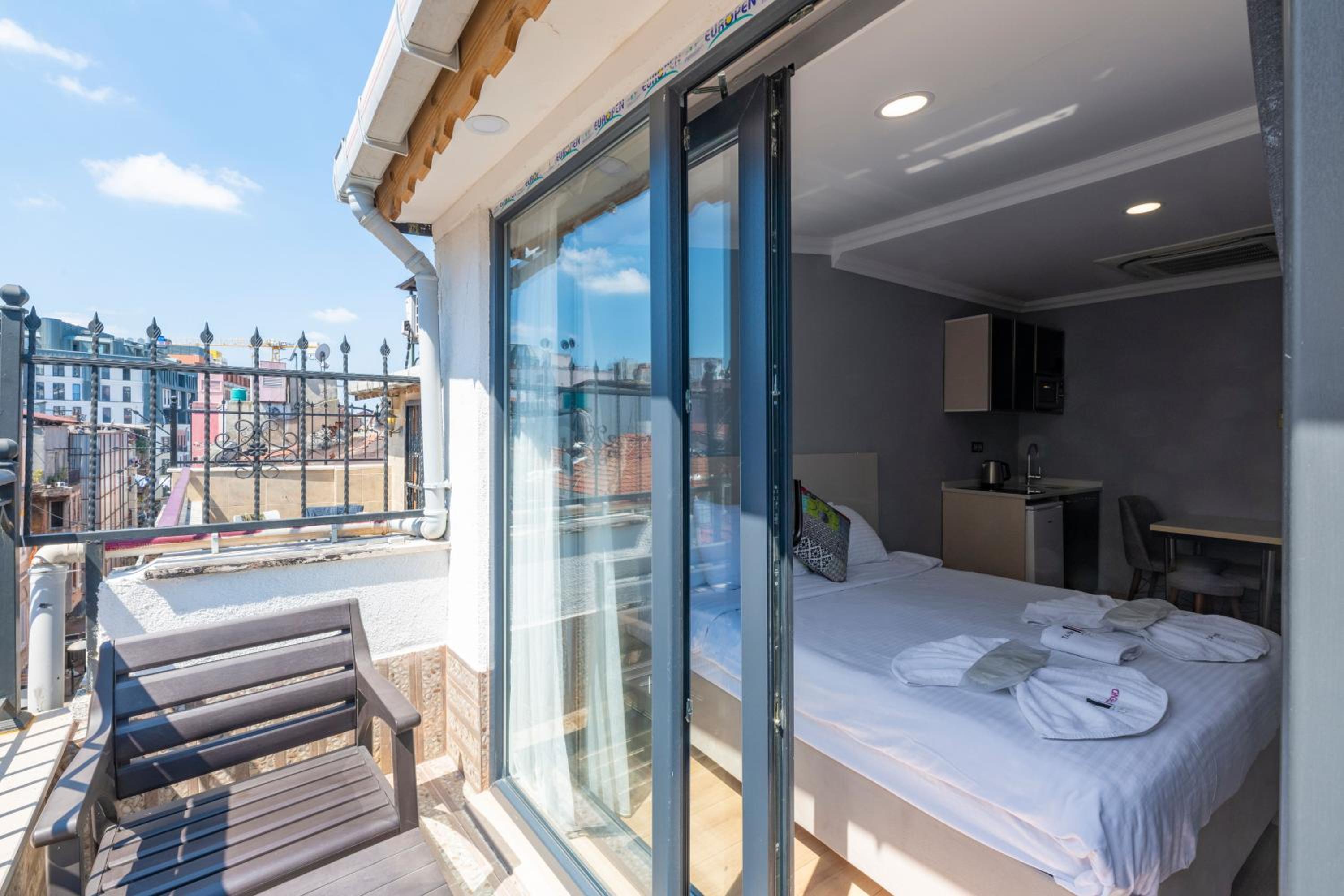 Junior Suite With Terrace photo 1