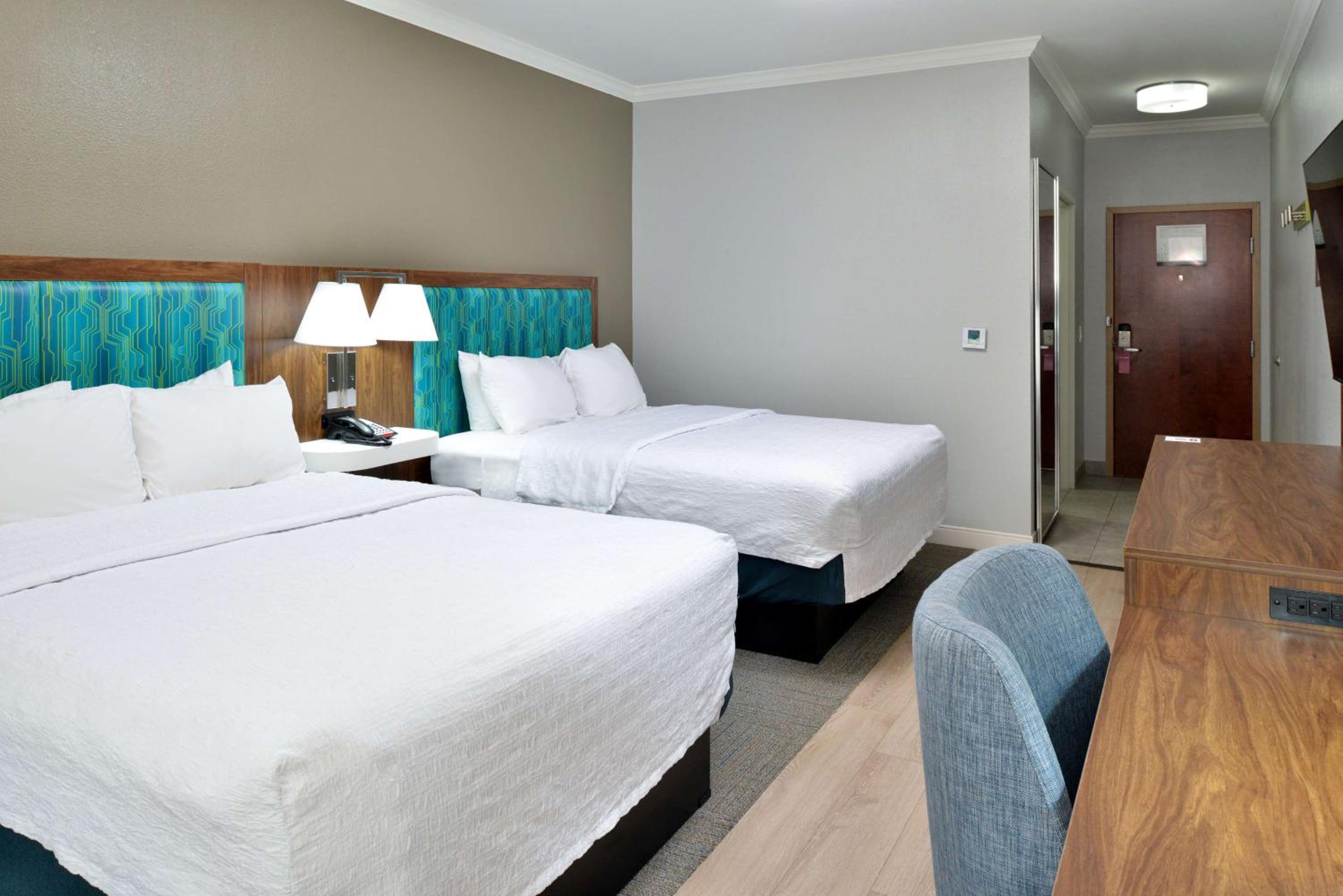 Room with Two Queen Beds - Non-Smoking - Photo 1