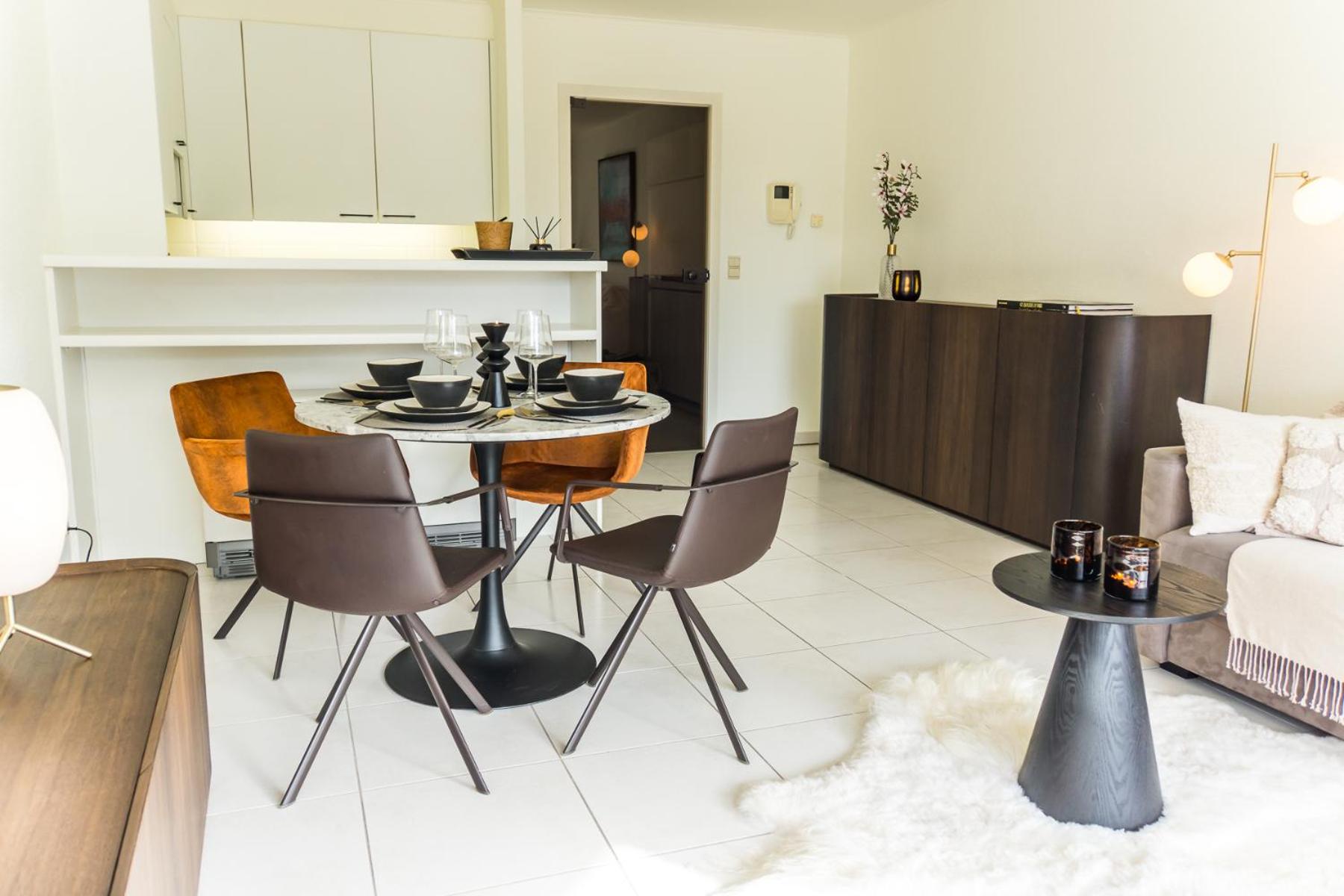 One-Bedroom Apartment with Terrace photo 3
