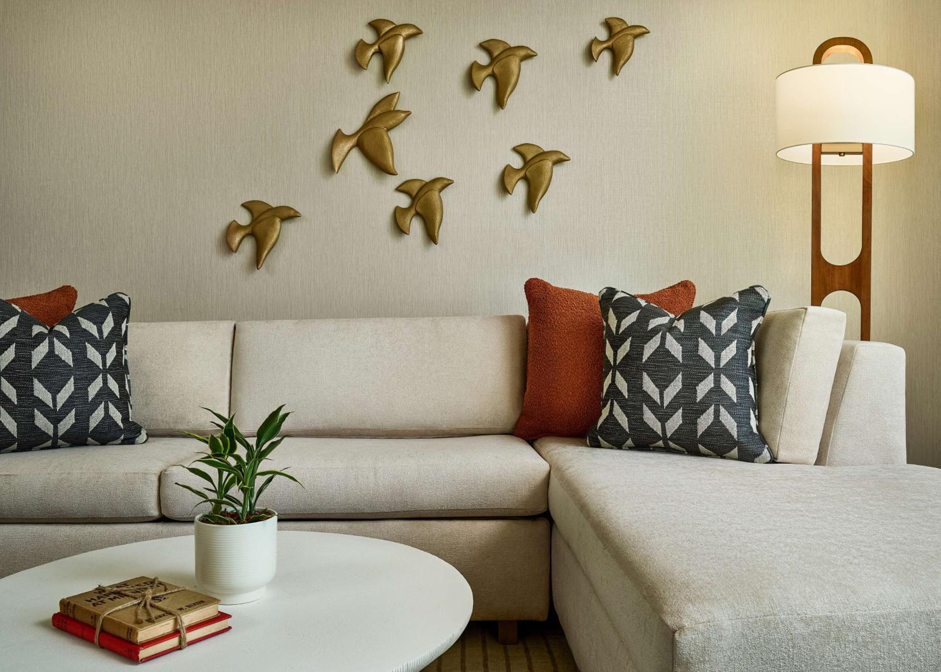 One-Bedroom King Suite