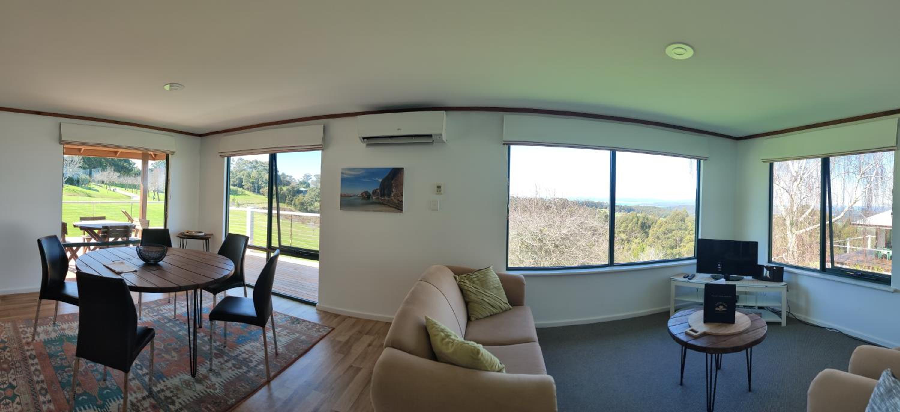 Panoramic Spa Chalet photo 3