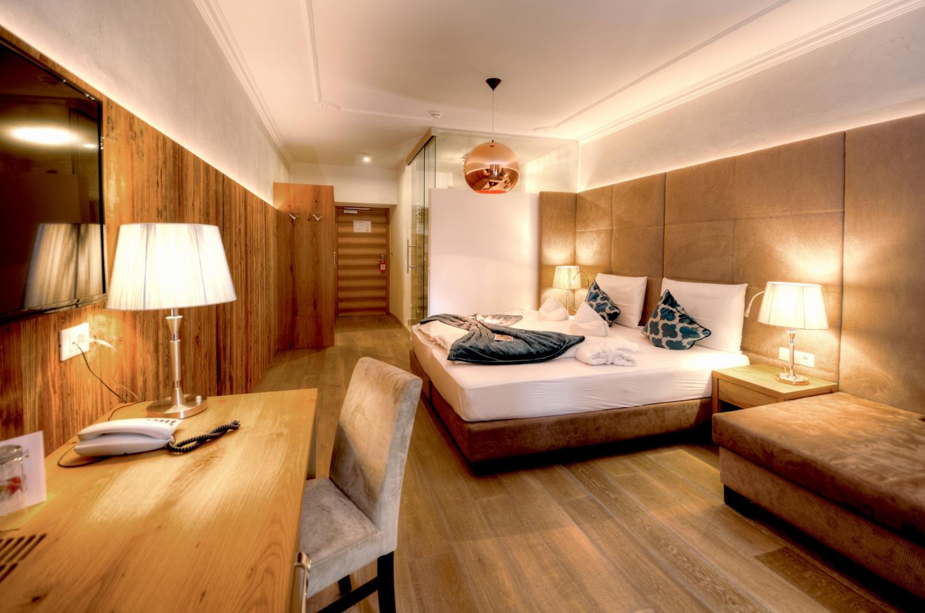 Twin Room - Photo 4