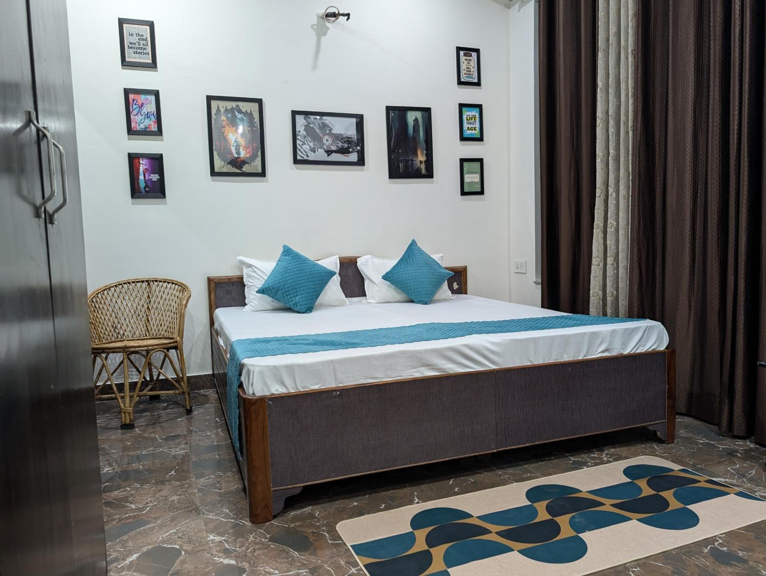 Deluxe Double Room With Balcony photo 1