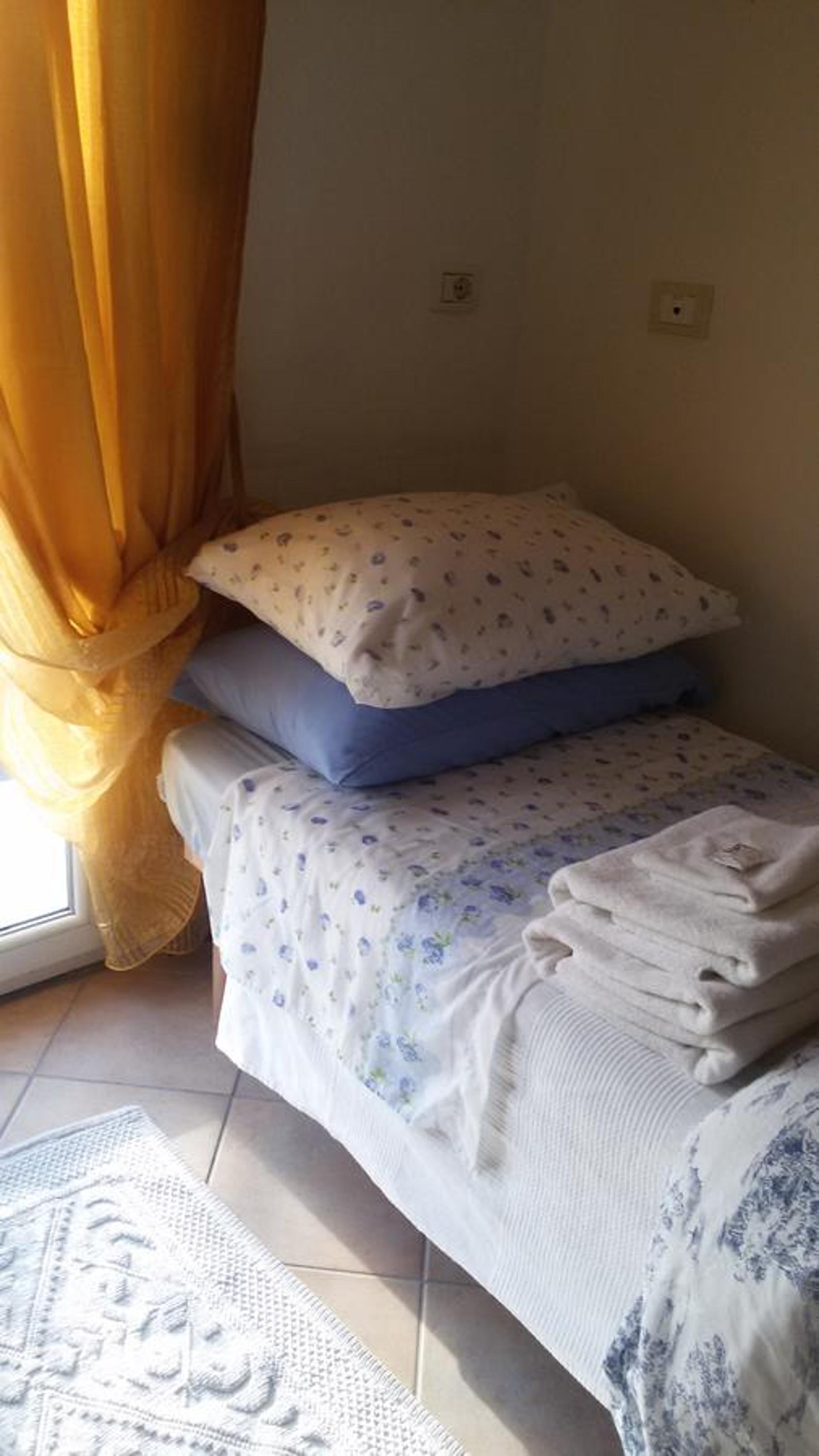 Deluxe Single Room with Balcony photo 1