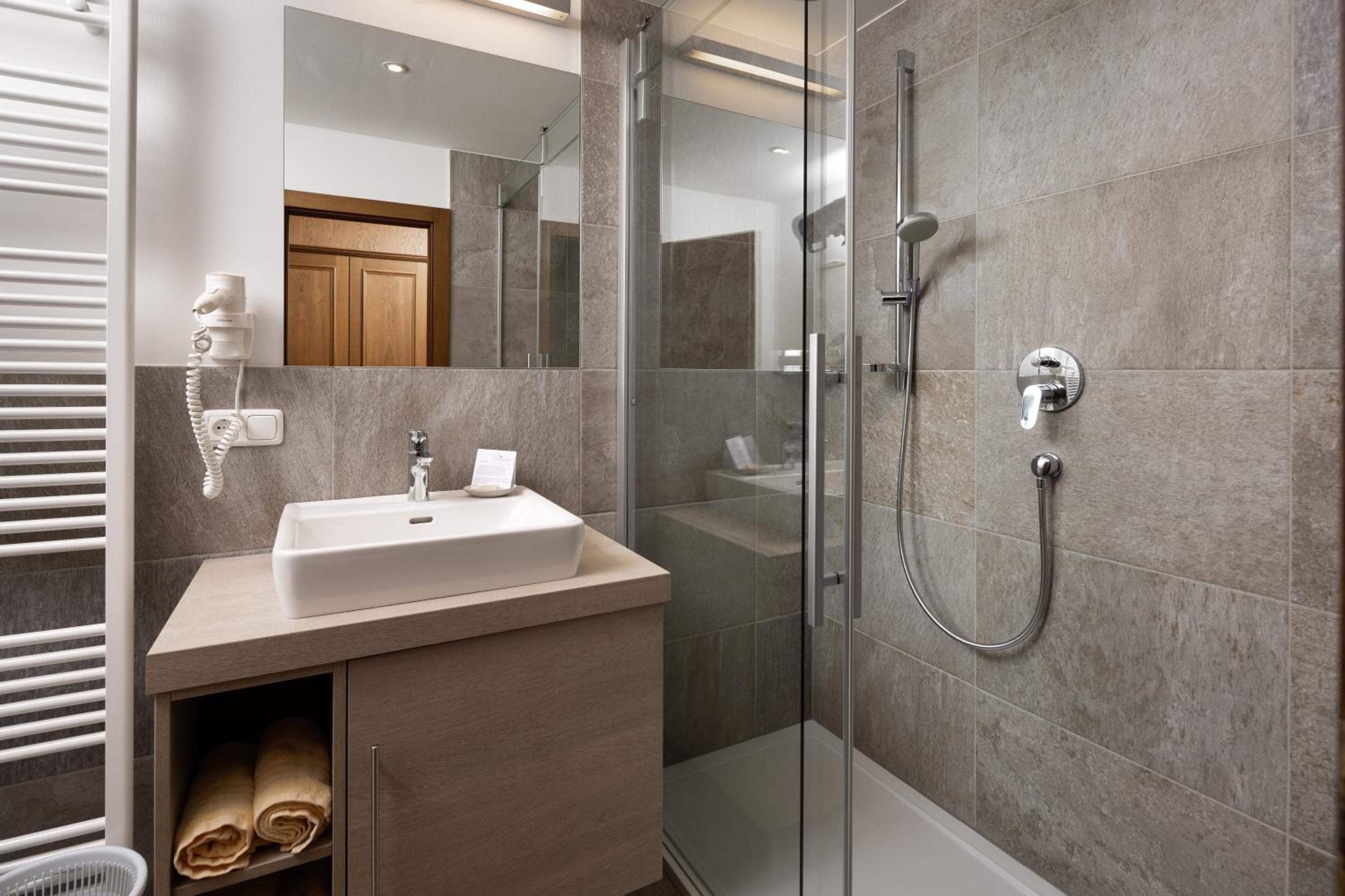Standard One-Bedroom Apartment with Balcony photo 3
