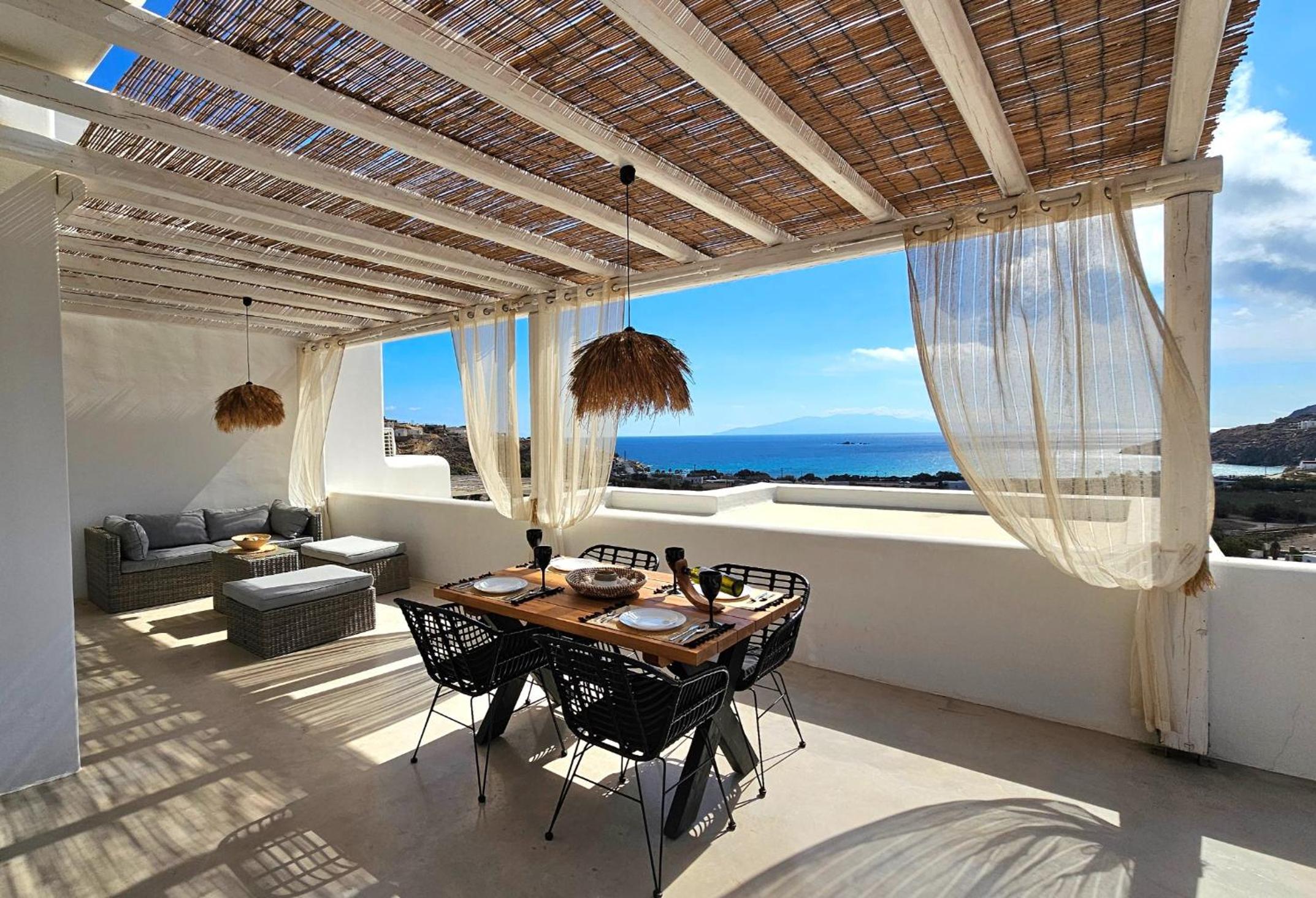 Villa with Sea View photo 2