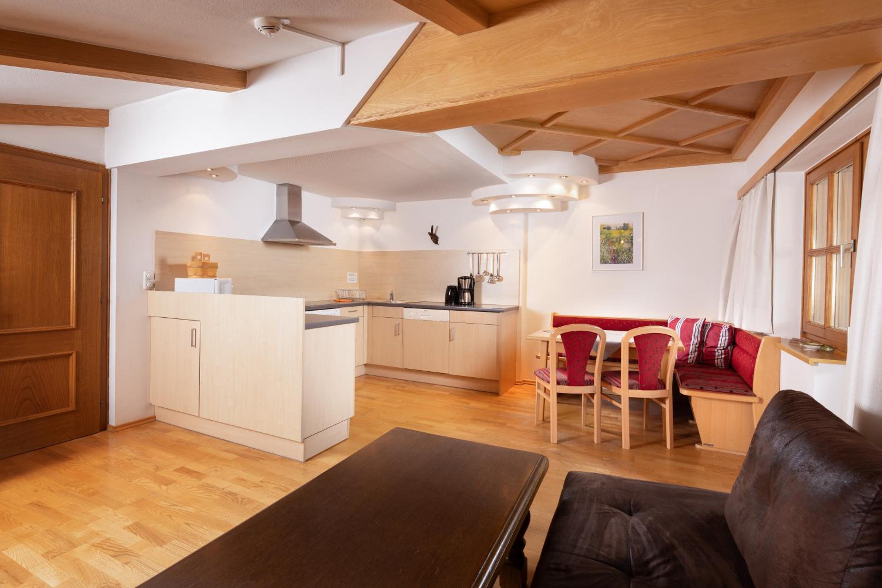 Superior One-Bedroom Apartment with Balcony photo 2