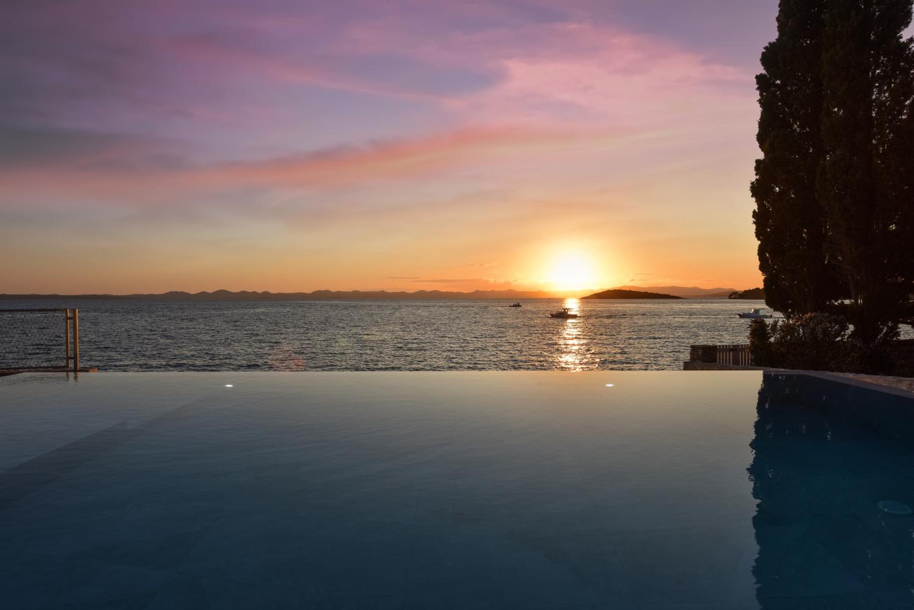Villa with Private Pool photo 2