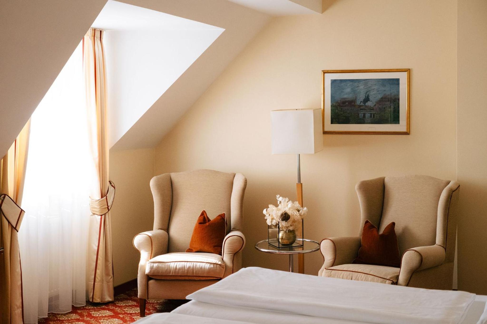 Junior Suite thumbnail 5