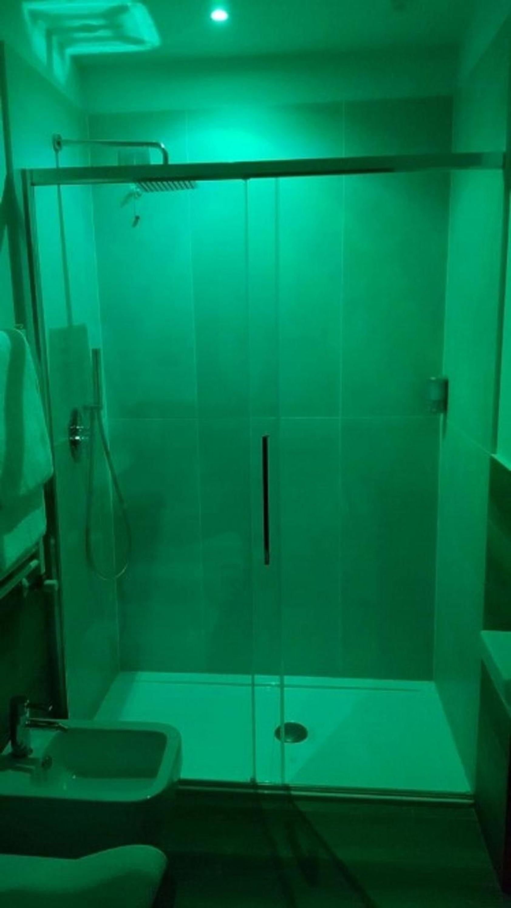 Superior Double or Twin Room - Photo 11