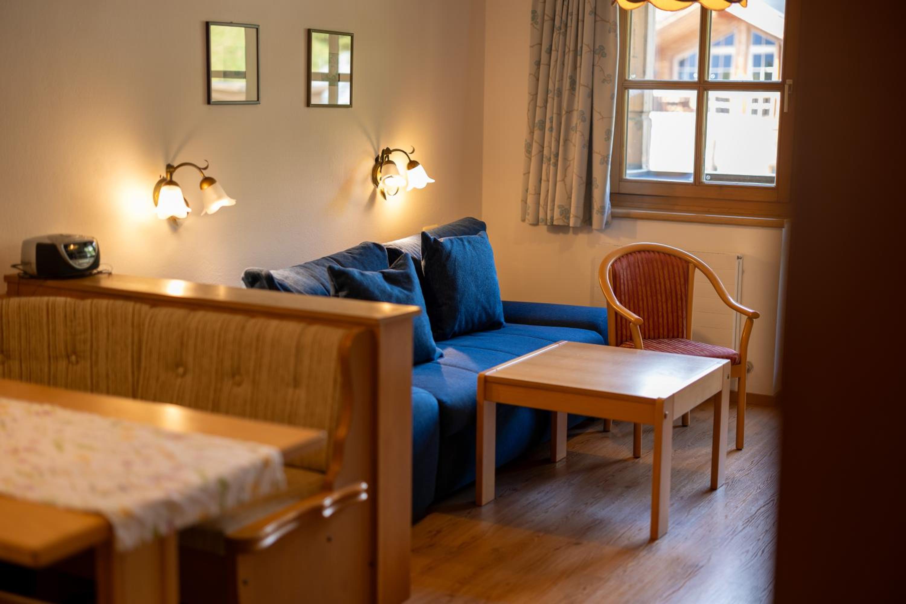 Comfort One-Bedroom Apartment with Balcony photo 1