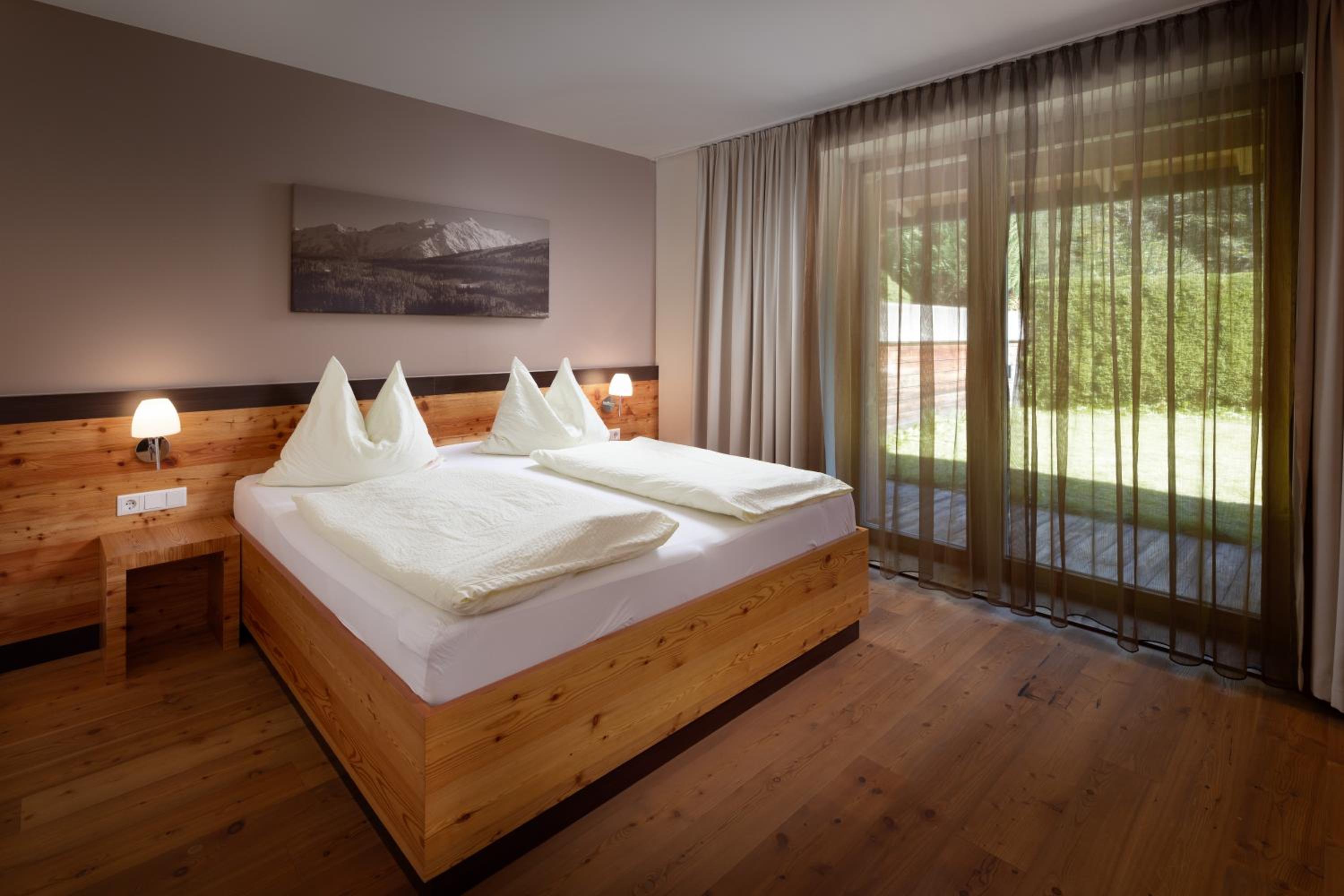 Executive Two-Bedroom Apartment with Terrace (14) photo 1