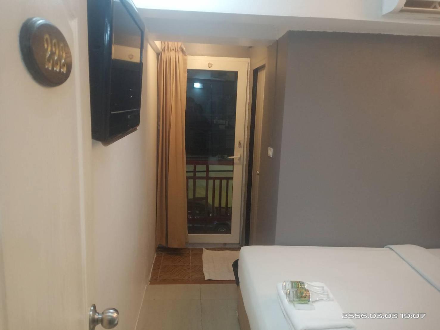 Small Double Room photo 3