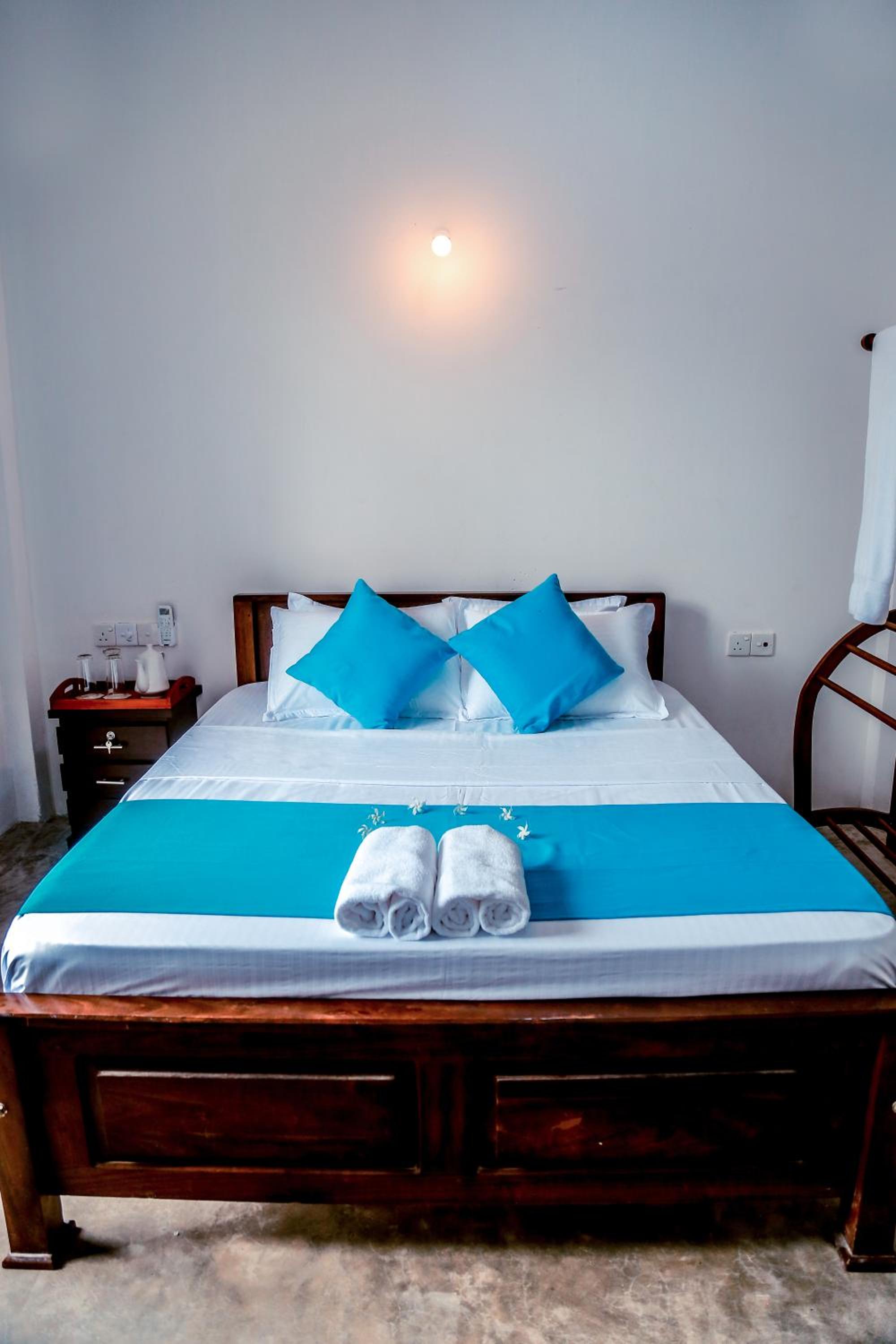 Budget Double Room photo 3