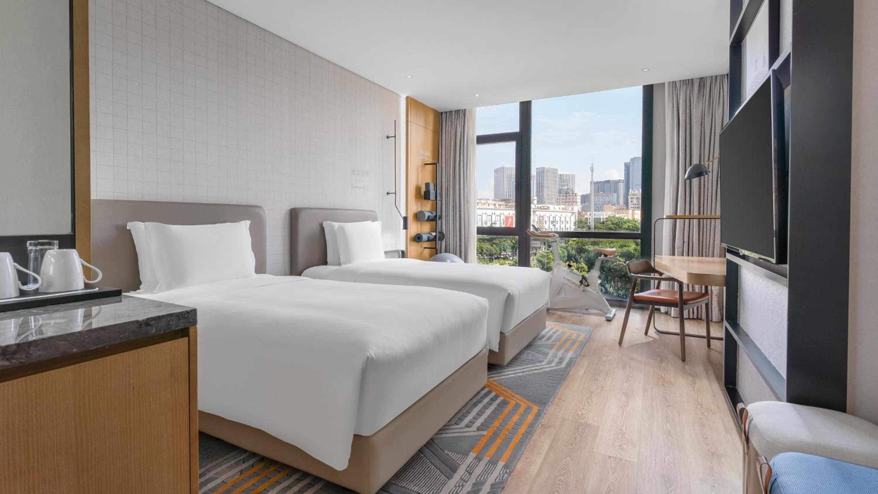 Premium Double Room with Two Double Beds and City View - Photo 1