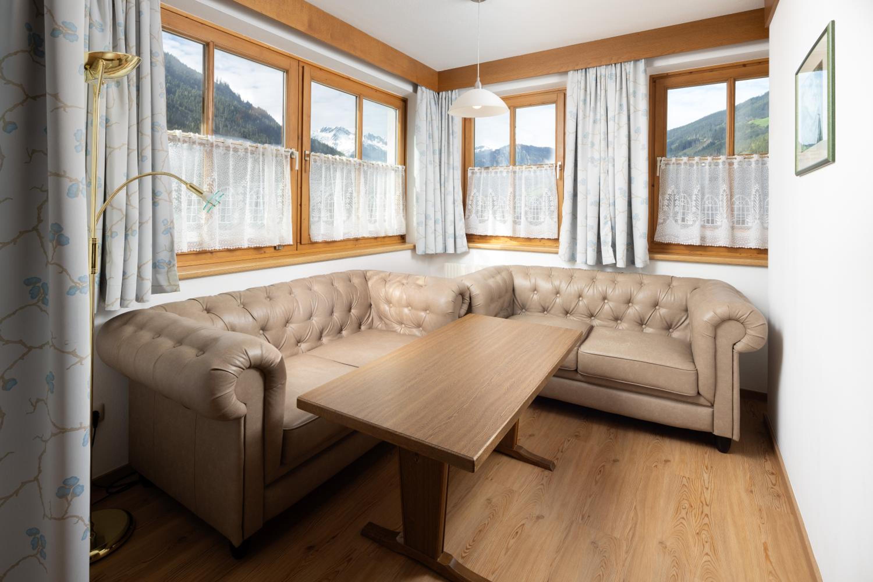 Superior Apartment photo 3