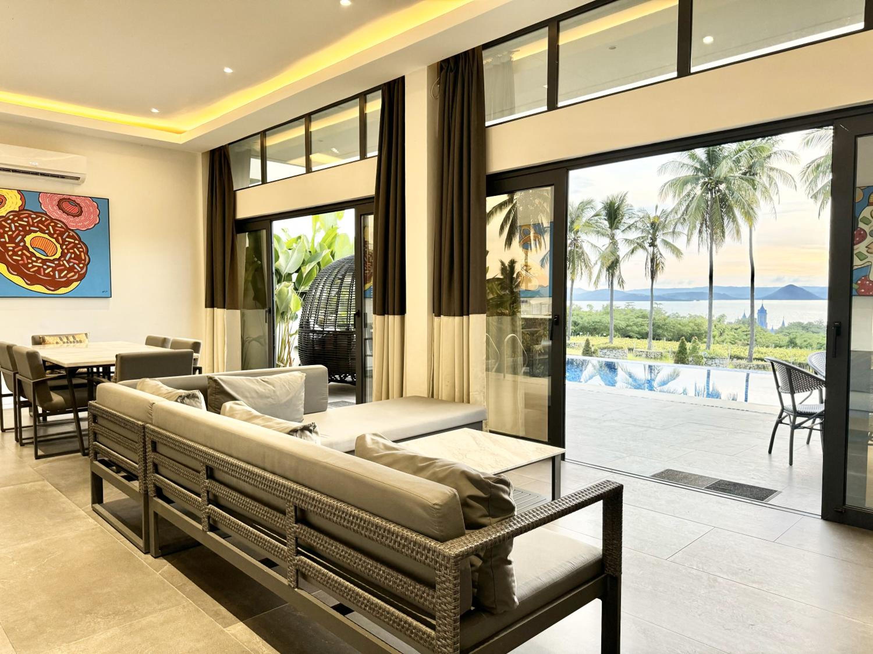 Two-Bedroom Villa photo 3