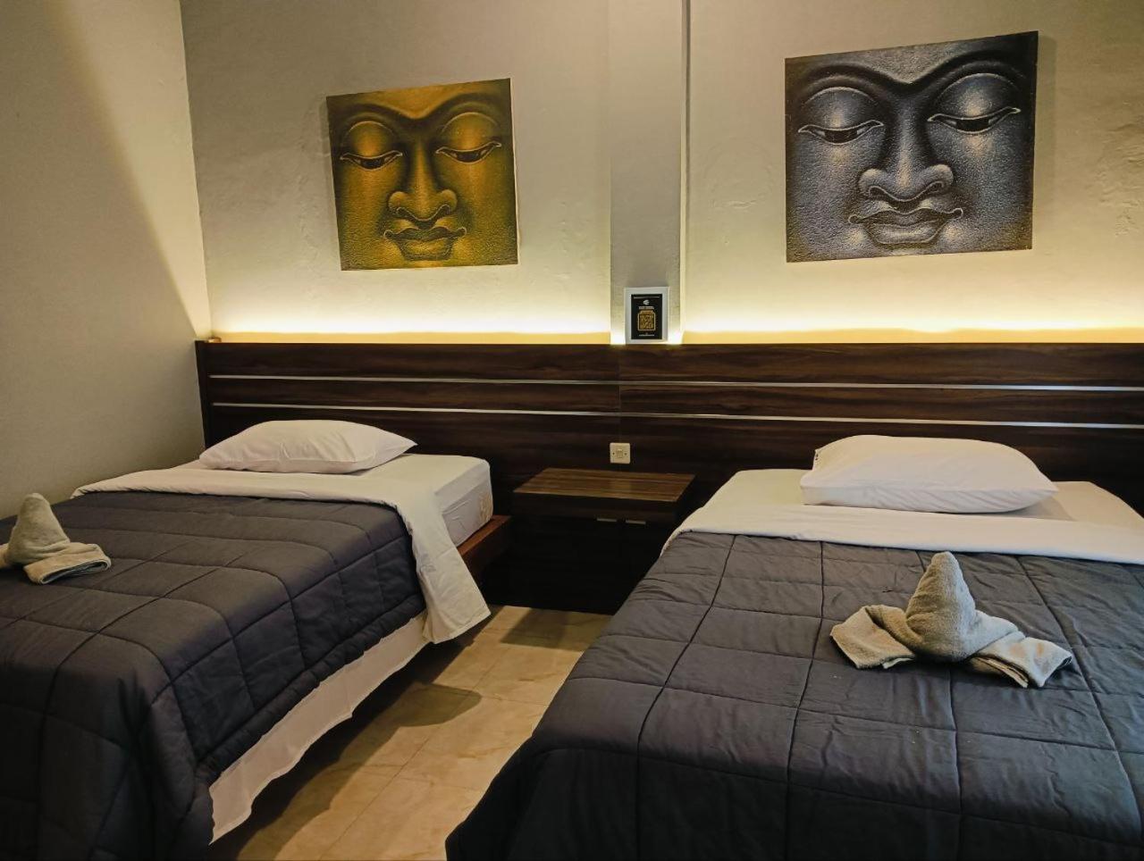 Twin Room with View - Photo 1