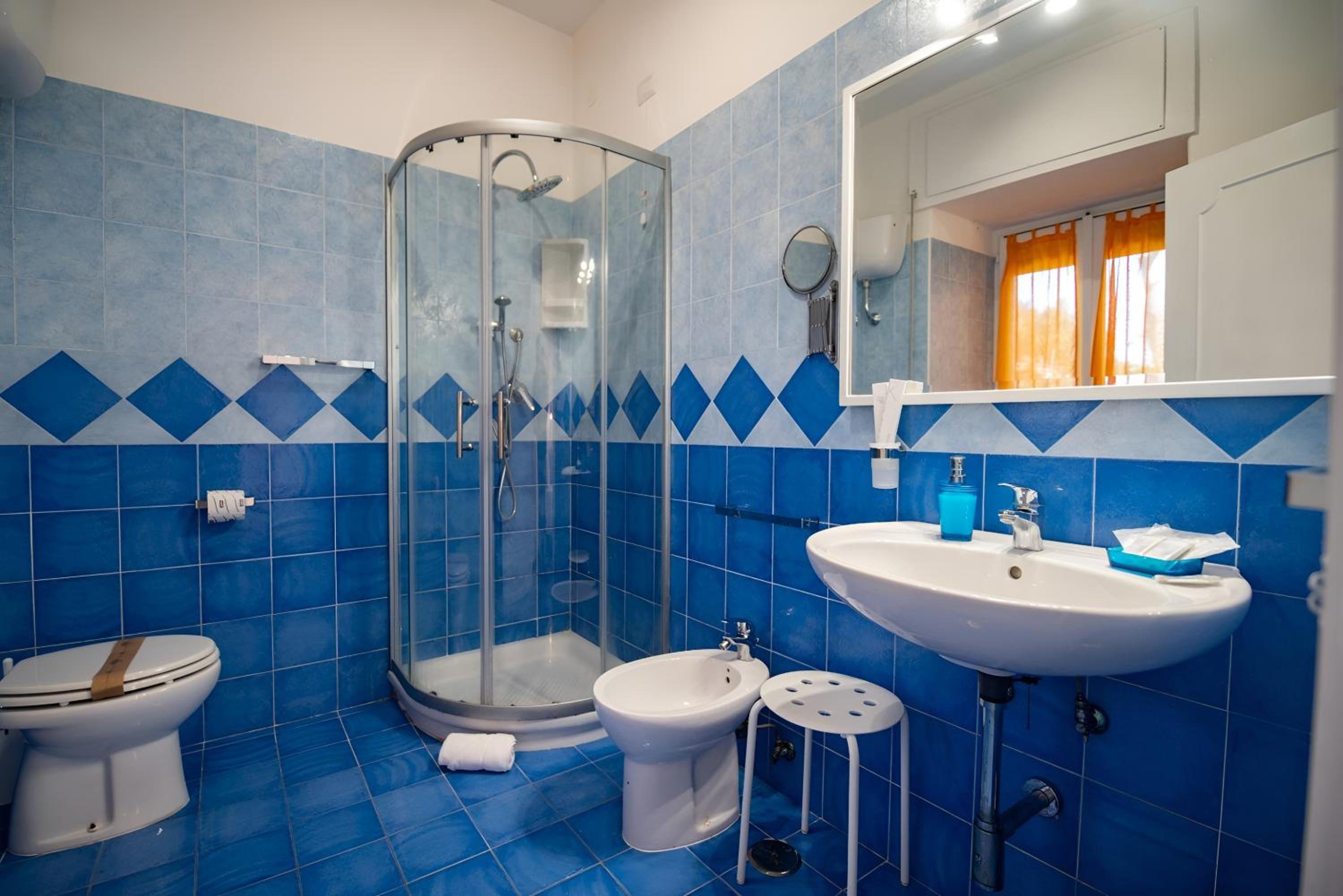 Superior Double Room - Photo 3