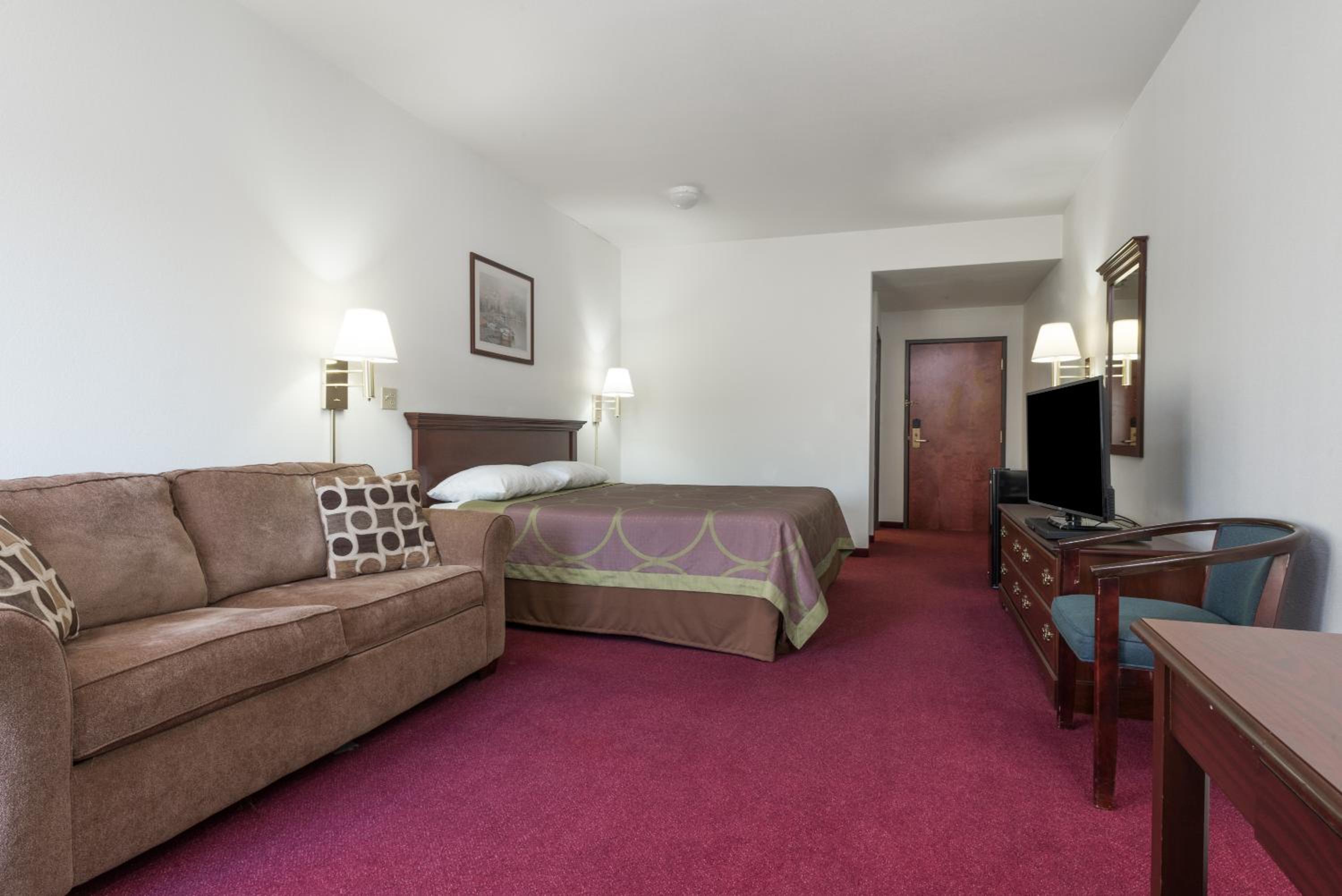 Business King Room - Non-Smoking - Photo 1