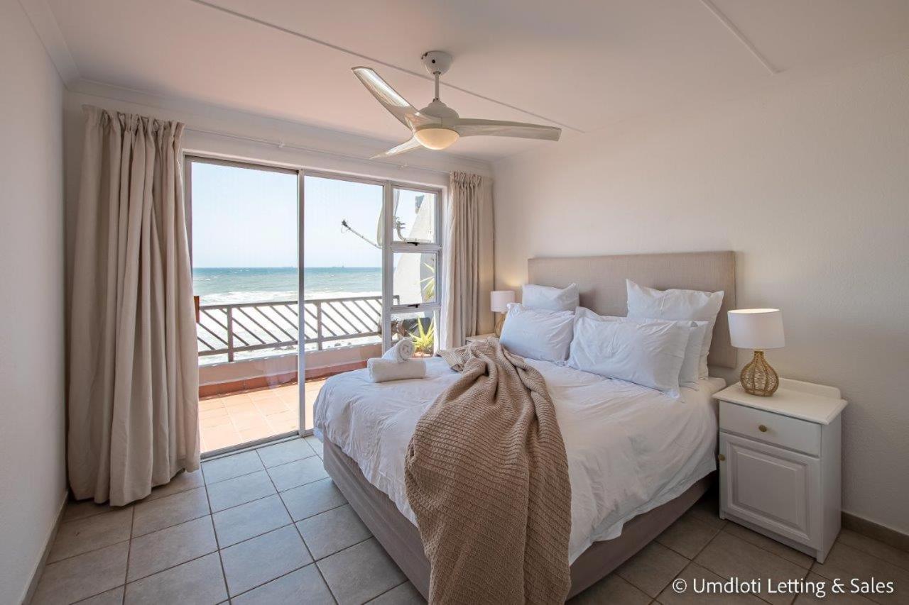 Two-Bedroom Apartment with Balcony and Sea View photo 1
