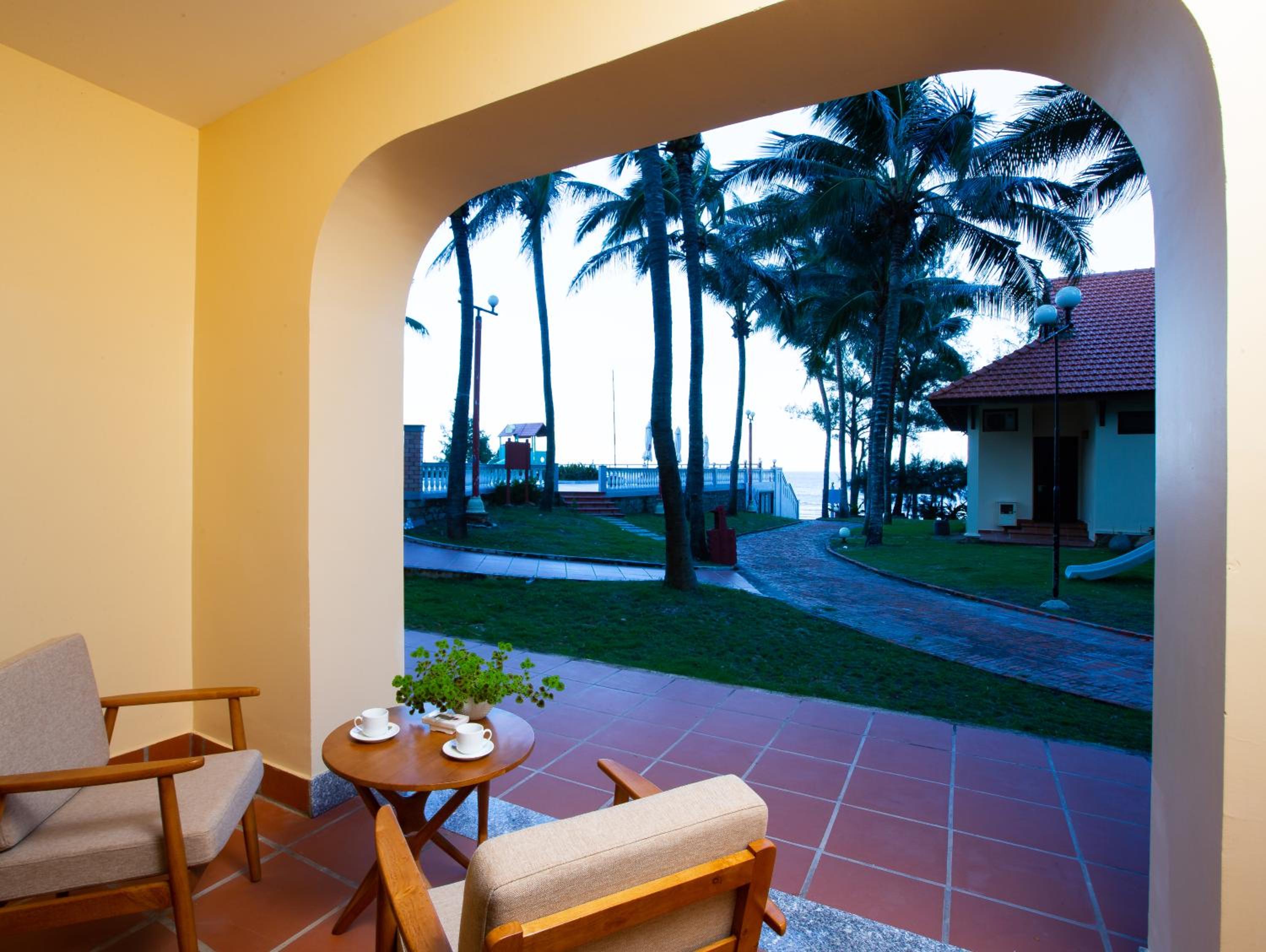 Triple Room with Sea View - Photo 5
