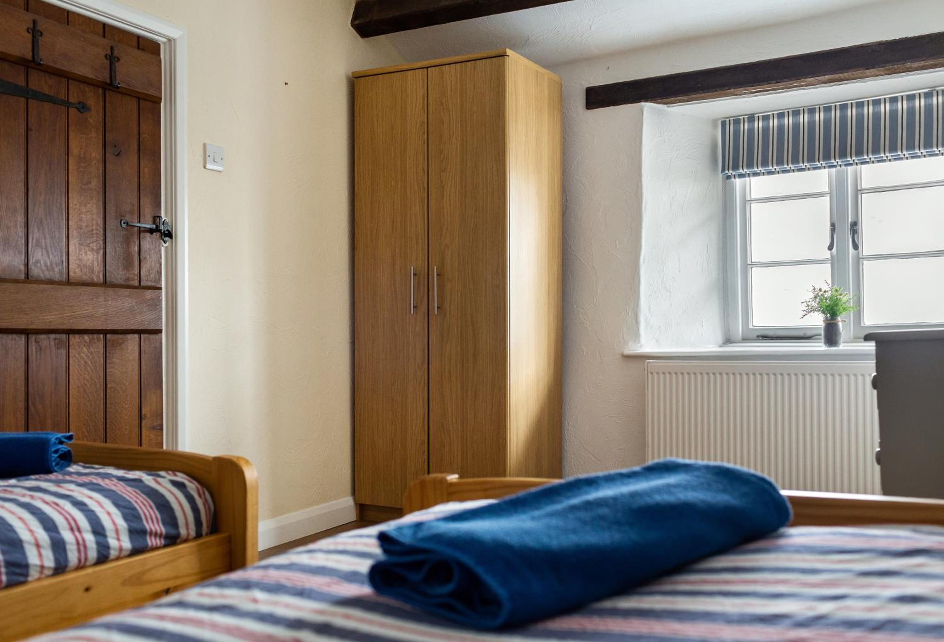 Two-Bedroom Cottage - Photo 14