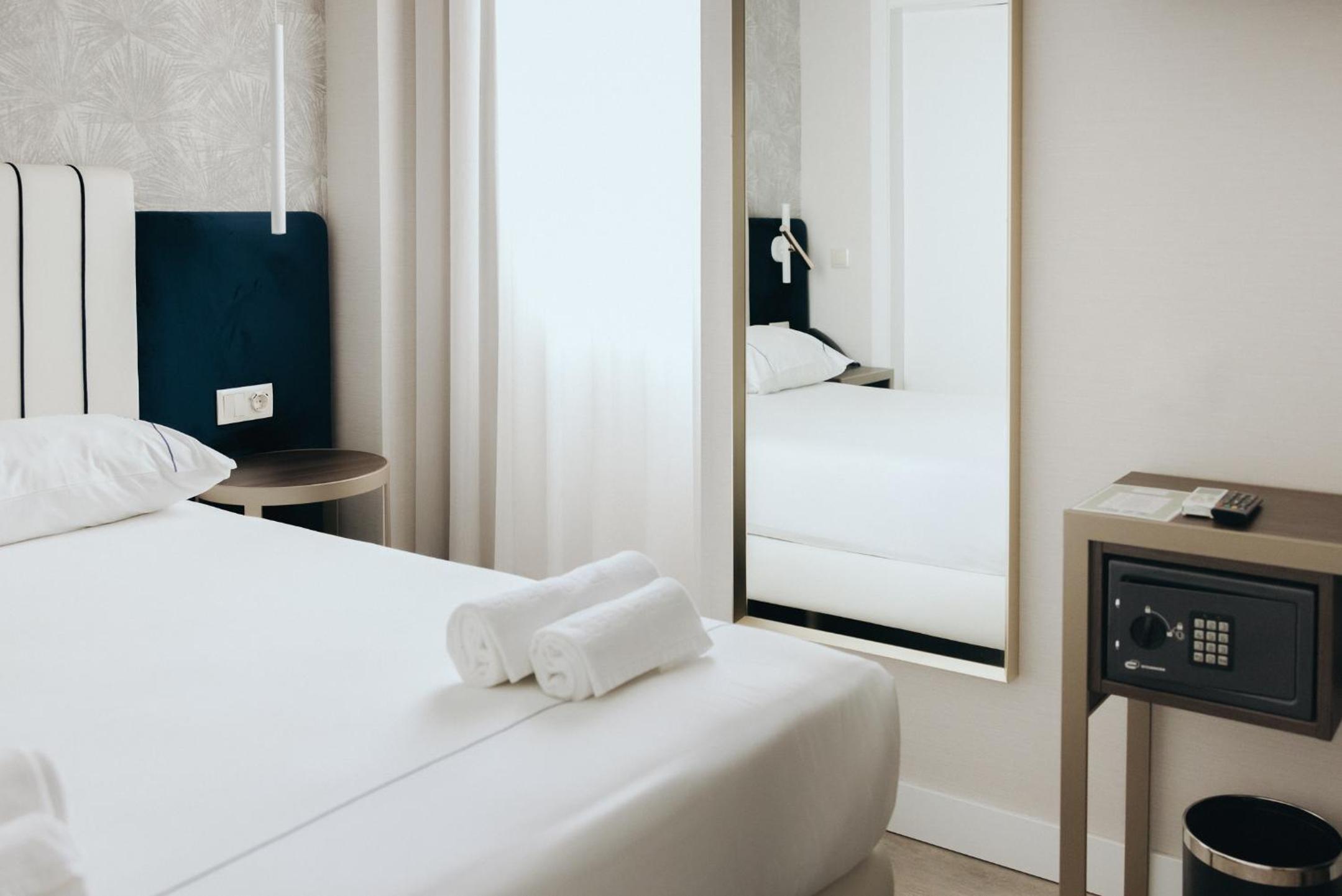 Small Classic Double Room photo 3