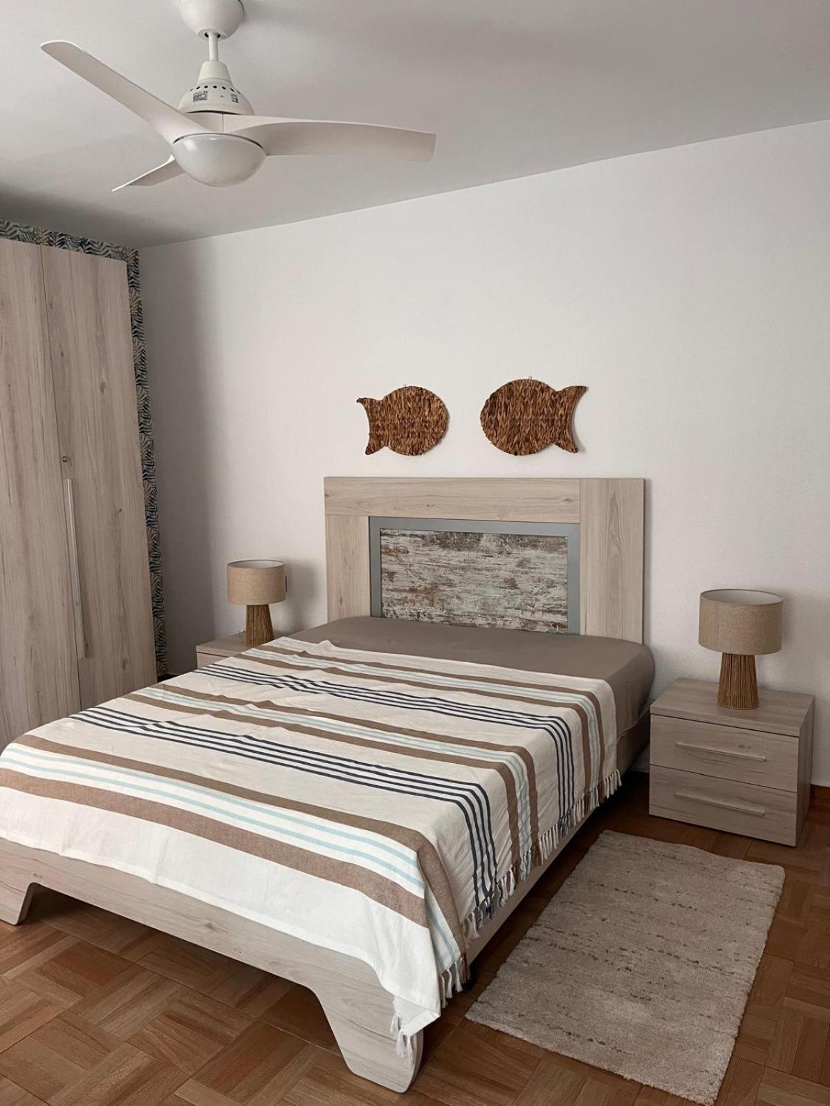 Apartment with Terrace - Photo 4