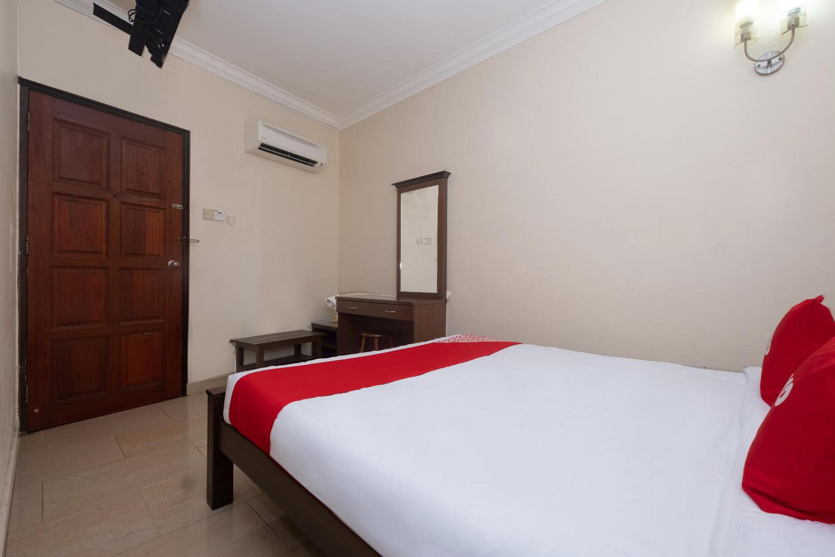 Standard Double Room photo 3