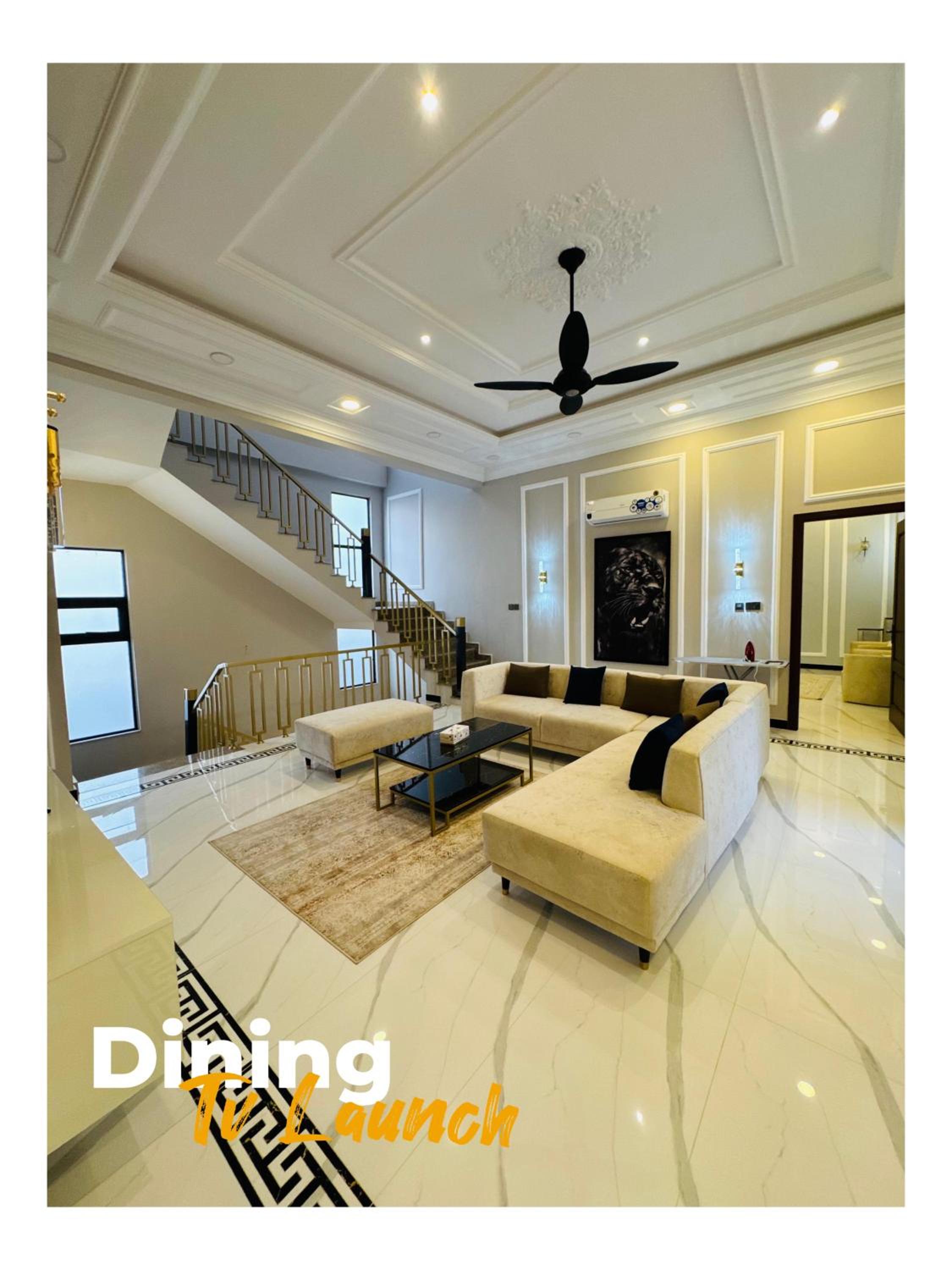 Three-Bedroom Villa photo 2