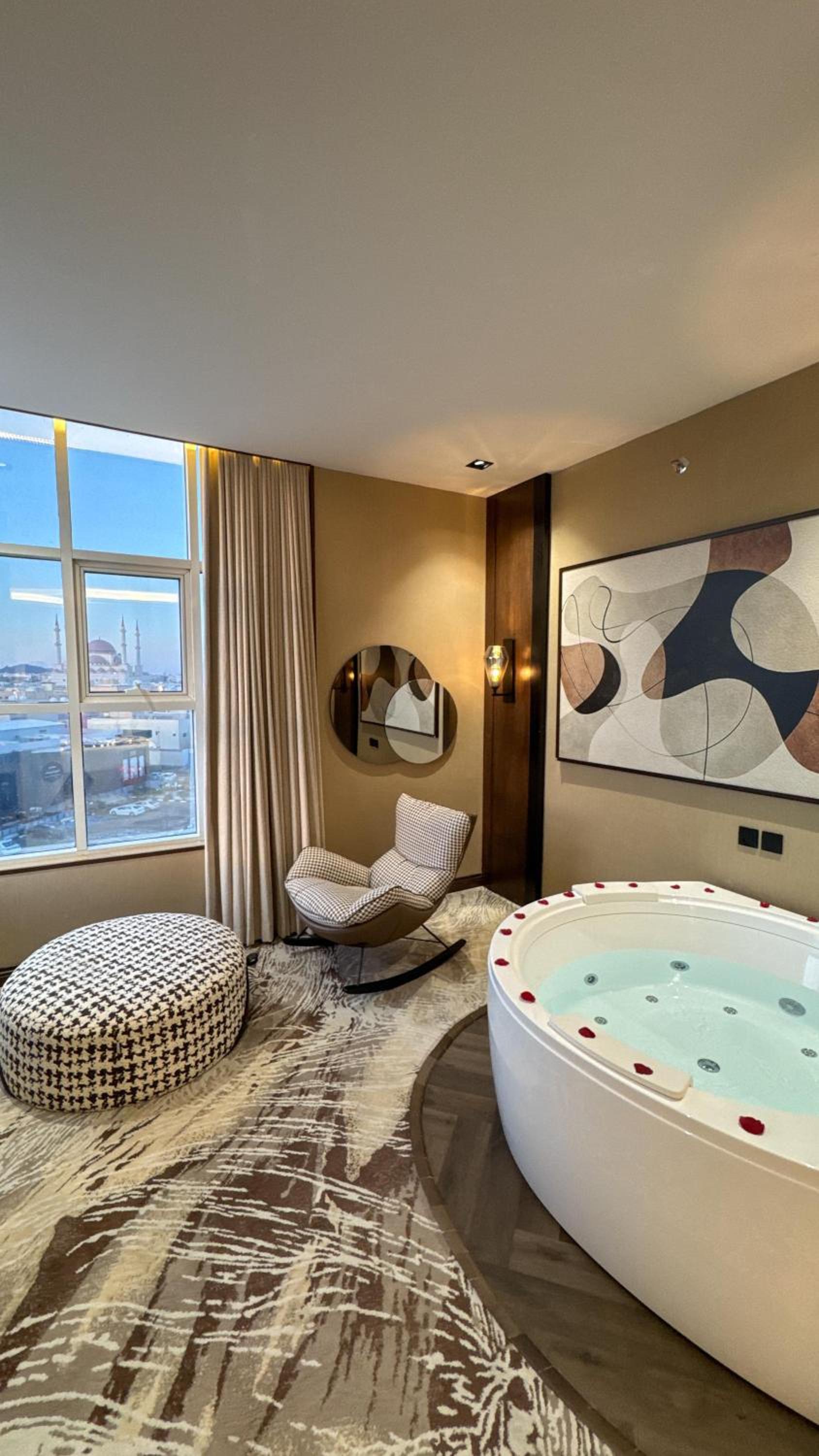 Premium Royal Suite photo 2