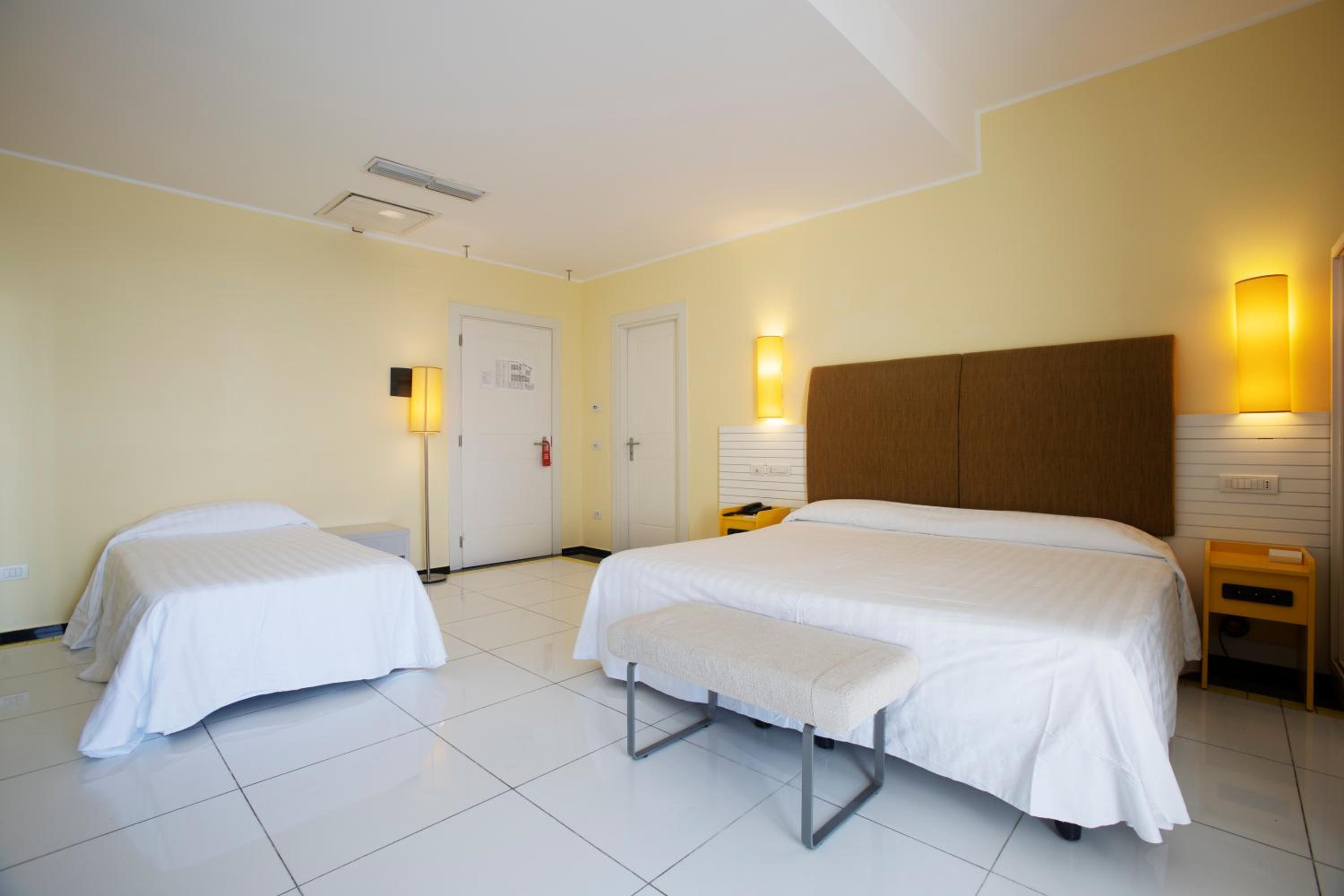 Superior Triple Room