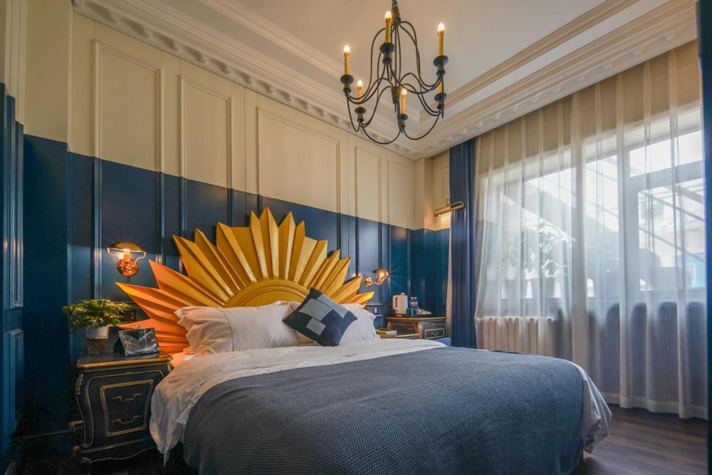 Deluxe Queen Room photo 2