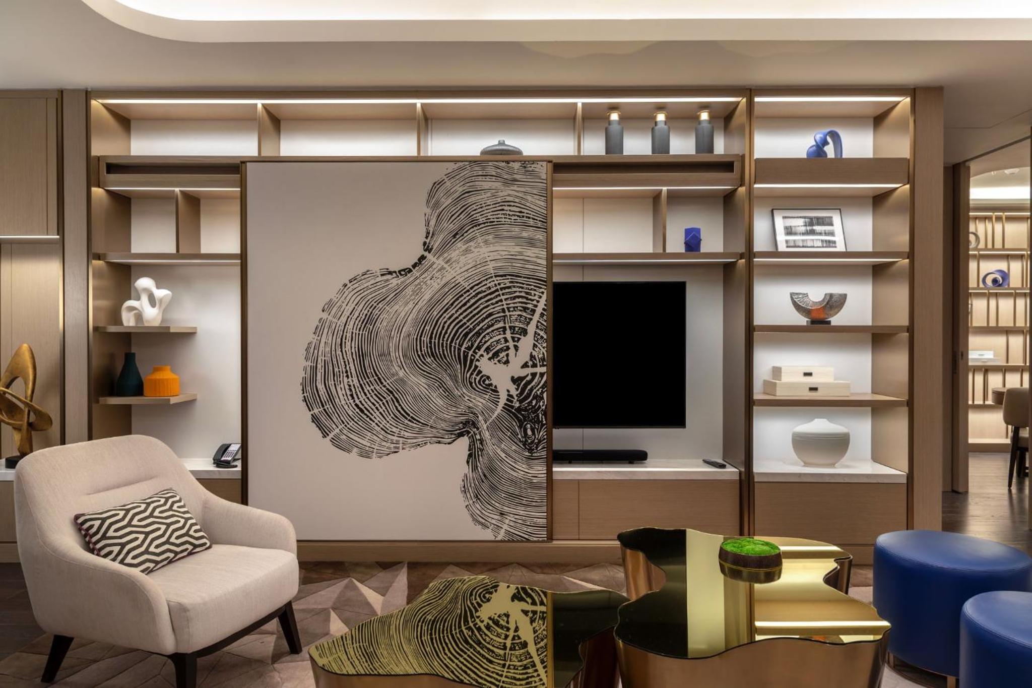 Presidential Suite Presidential Suite