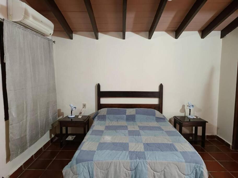 One-Bedroom House photo 2