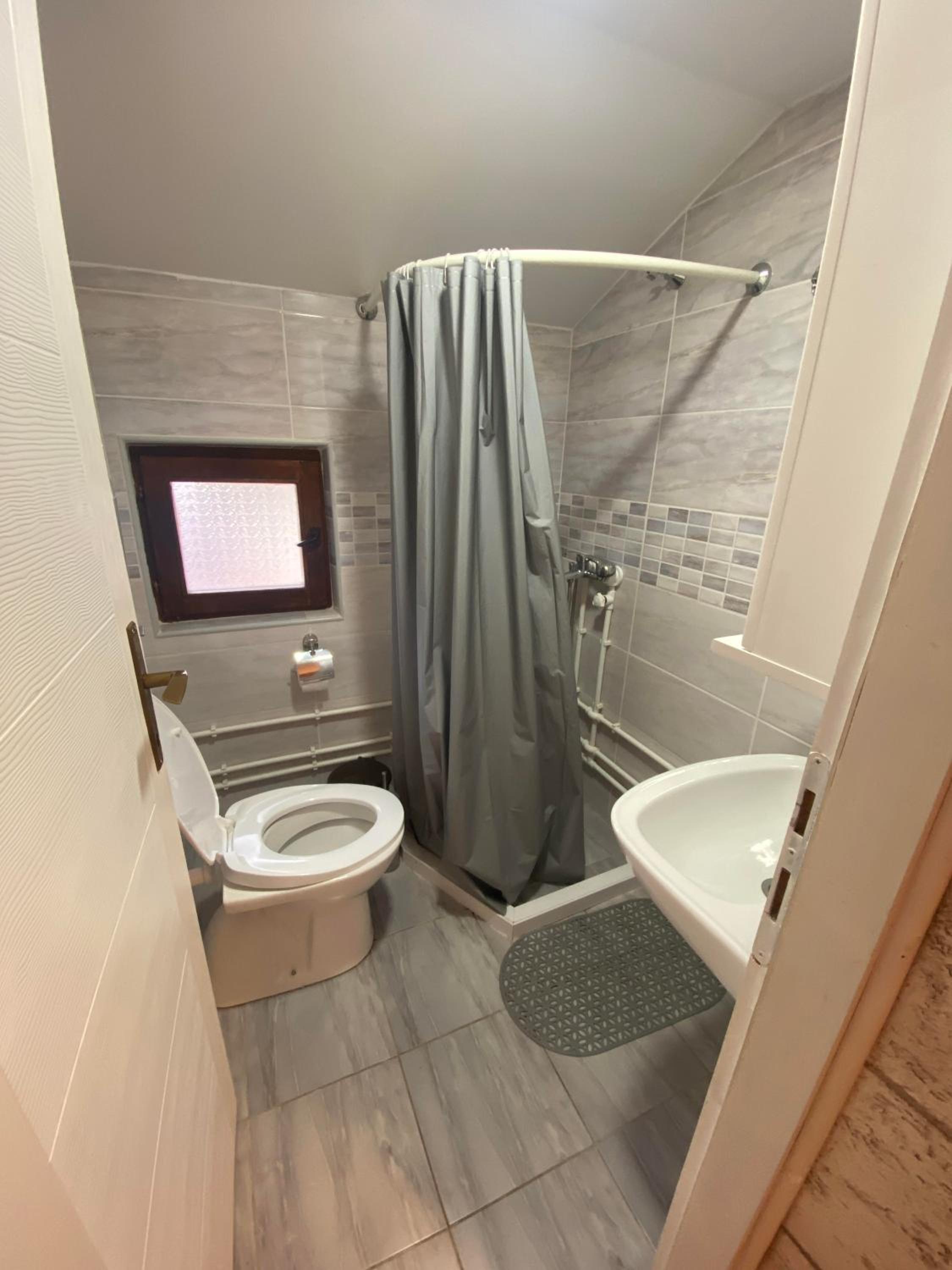 Deluxe Quadruple Room photo 1