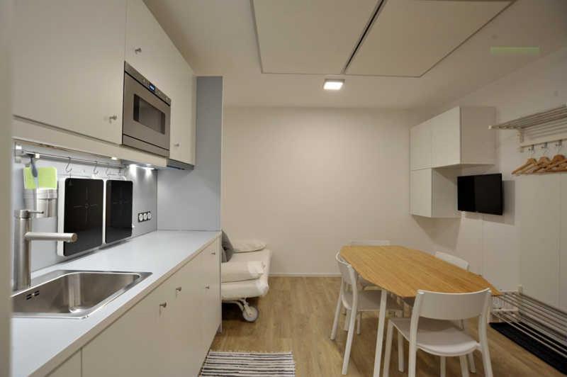 Apartment with Terrace photo 2