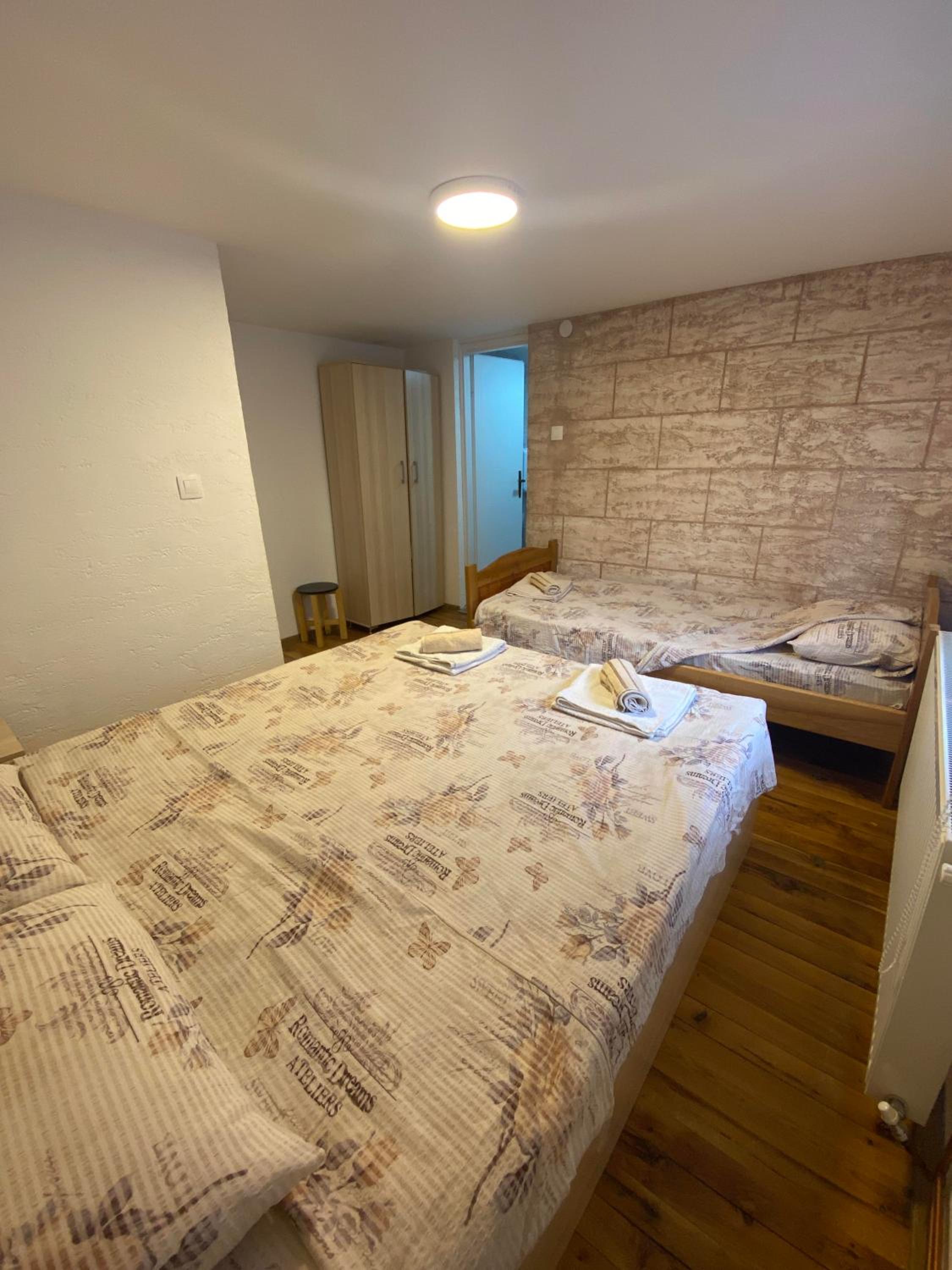 Deluxe Twin Room photo 1