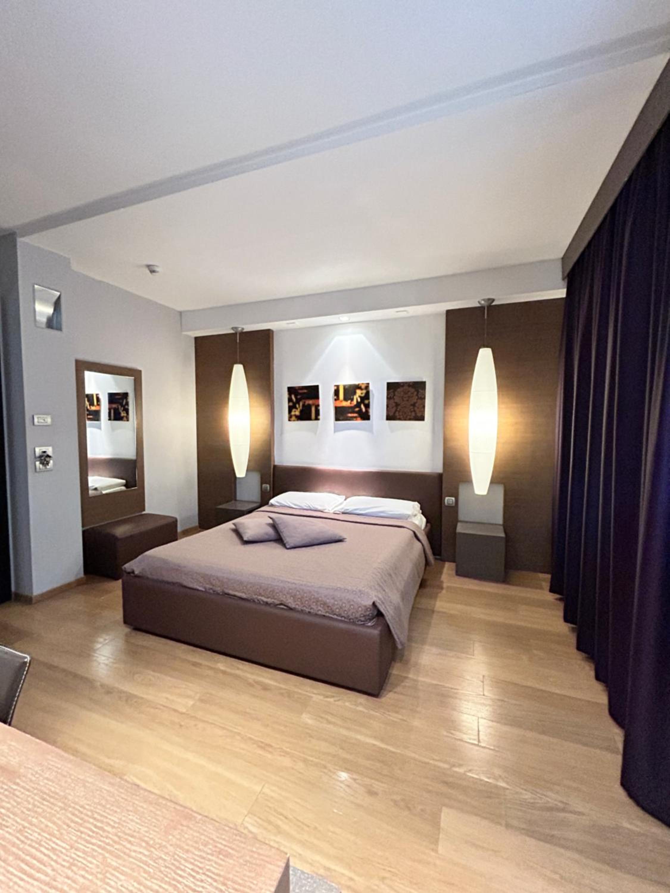 Superior Double Room - Photo 3